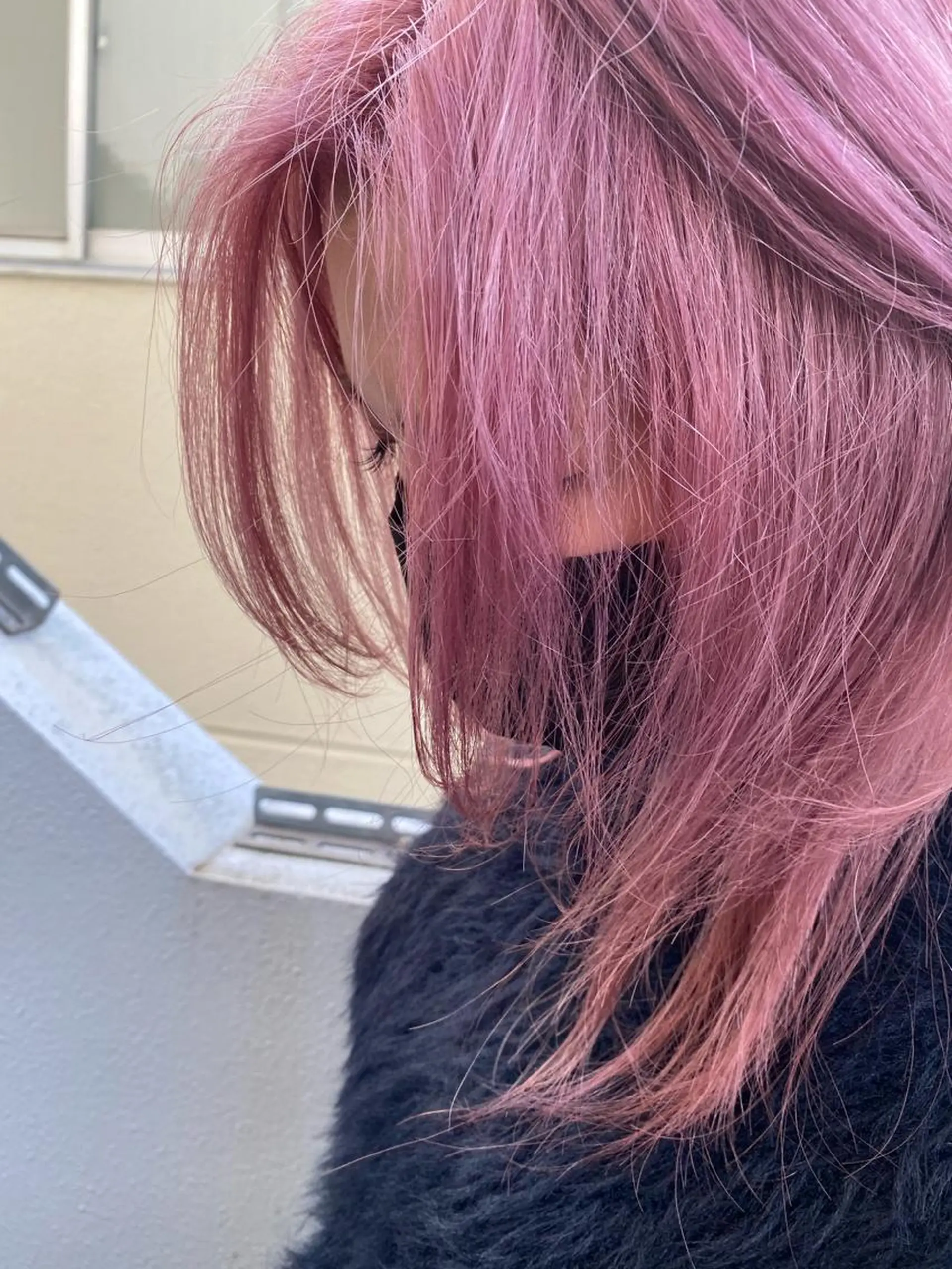 セミロング カラー ラベンダーカラー ラベンダーピンク ピンクカラー hair salon dot.tokyo color所属・MANAMI 🥀ウルフカットのヘアスタイル