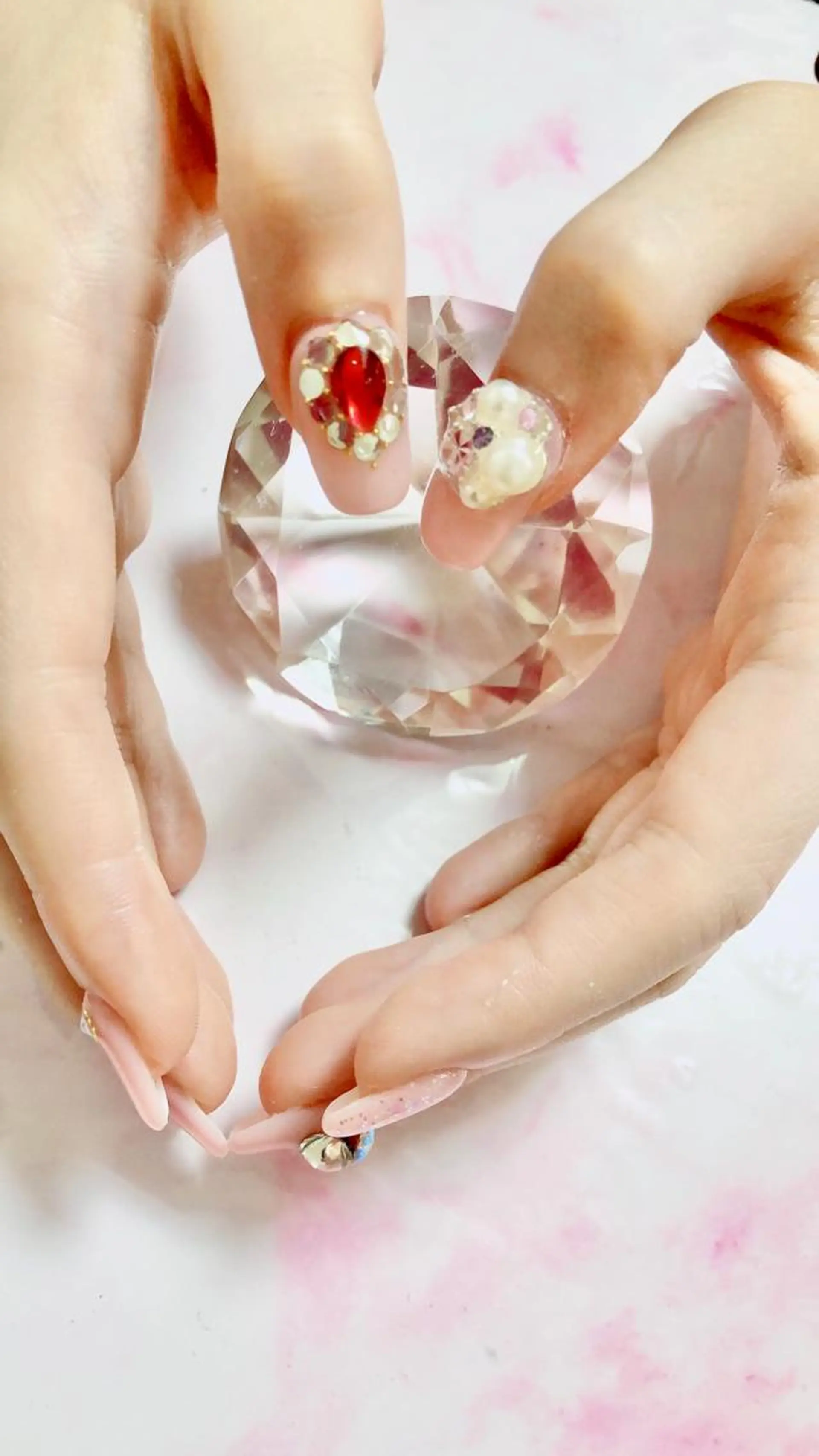 セミロング カラー キッズ ネイル マツエク・マツパ ハンドネイル ハンドケア 💎ビューティサロン 湘南　RIRAN💎のネイルデザイン