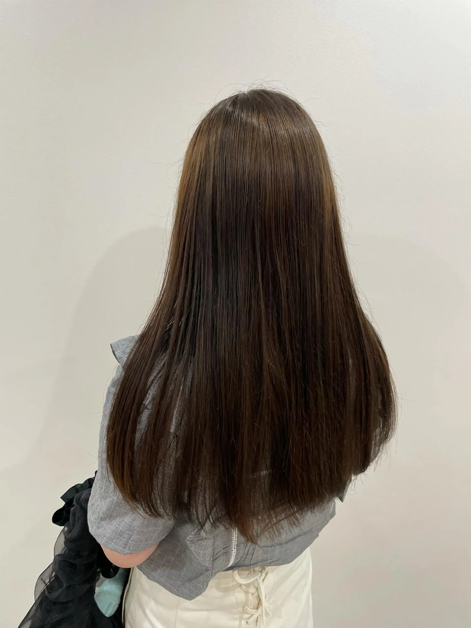 ロング カラー akane .のヘアスタイル