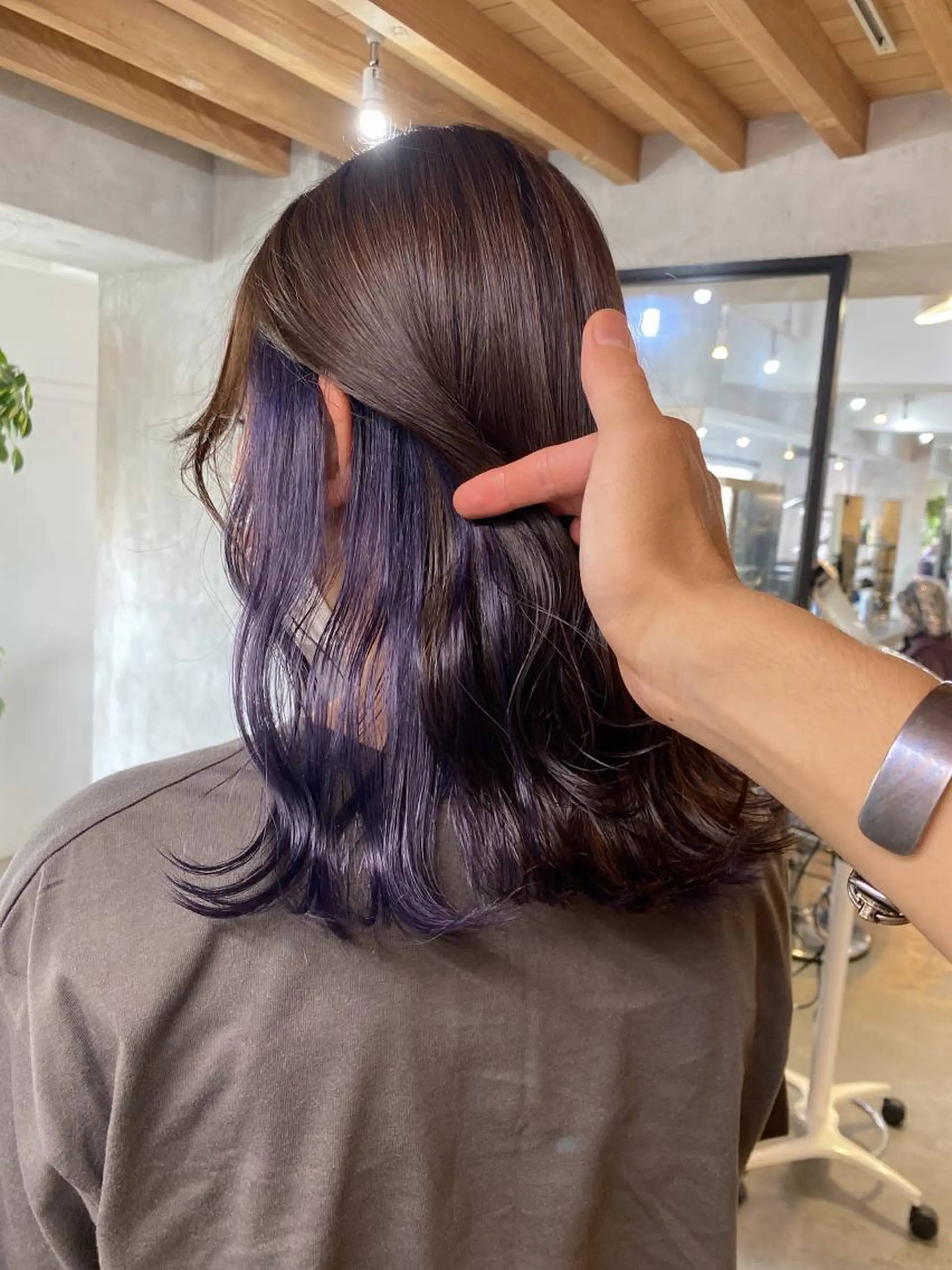 セミロング カラー ヘアアレンジ ヘアカラー 切りっぱなしボブ/ デザインカラー店長のヘアスタイル