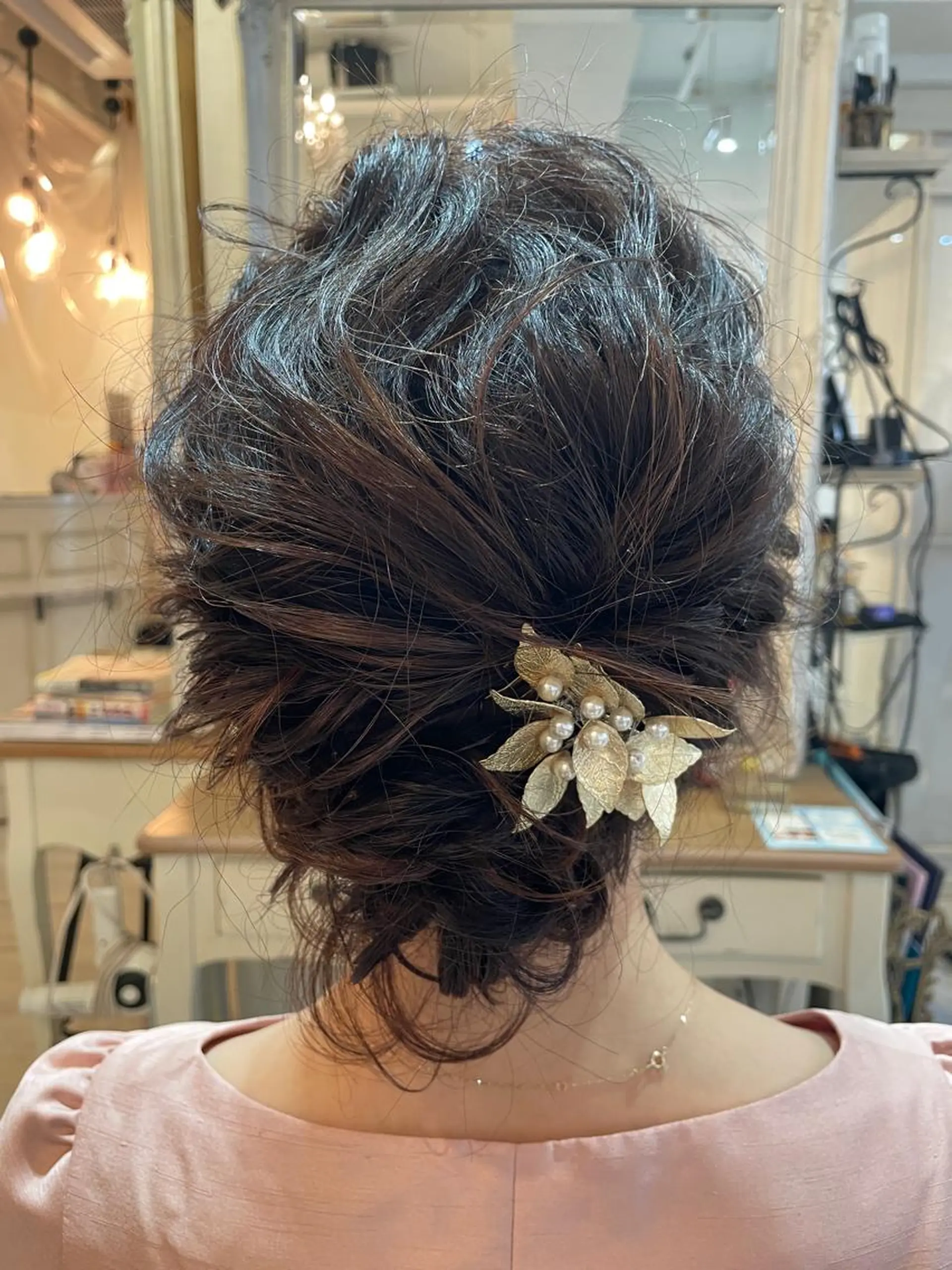 ヘアアレンジ HATSUMEI 勅使瓦　祥のヘアスタイル