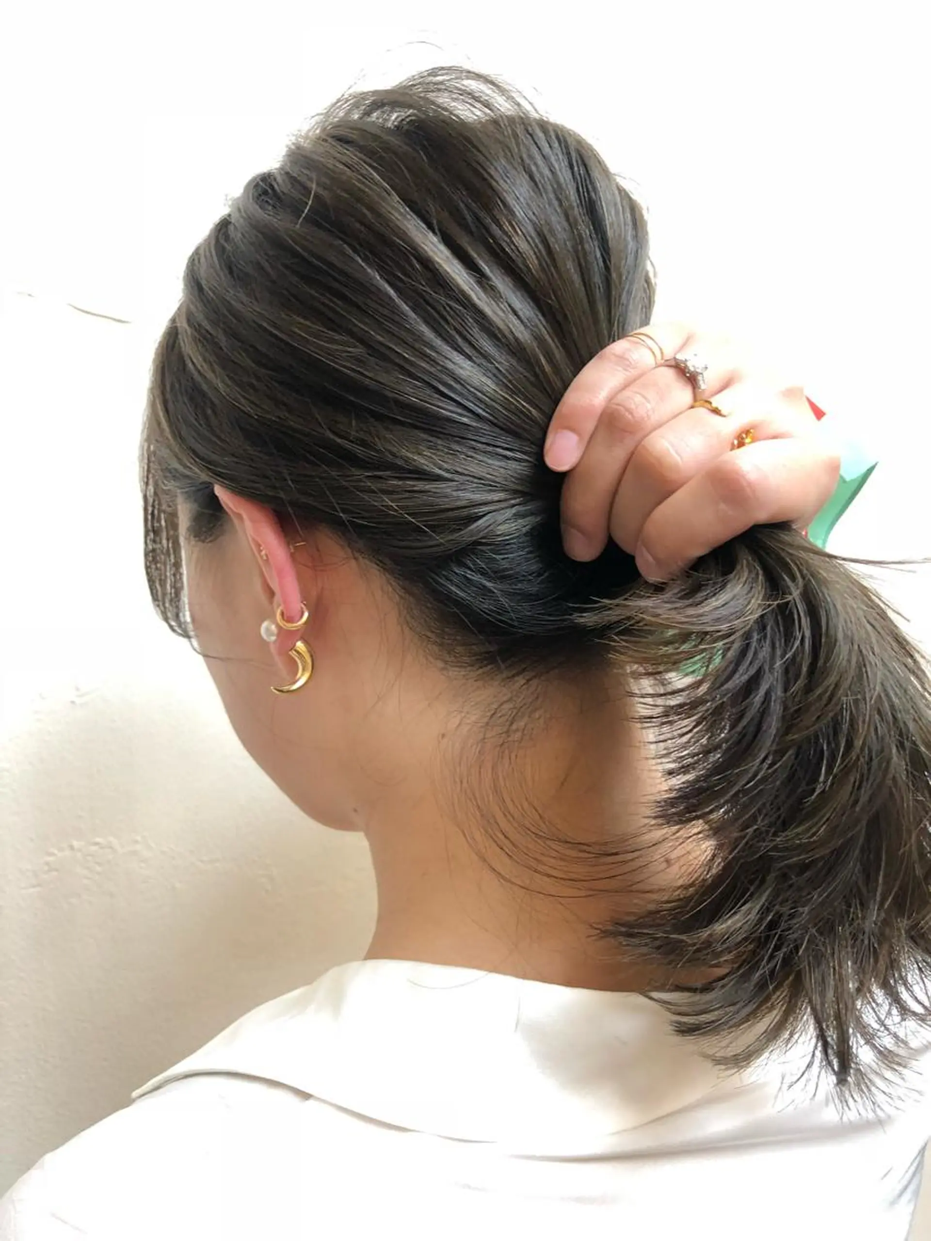 ミディアム カラー ブルーカラー ブルージュ ハイライトカラー ハイライト luve heart's And Be  minamisemba所属・脇坂 佳世の眉毛・アイブロウイメージ