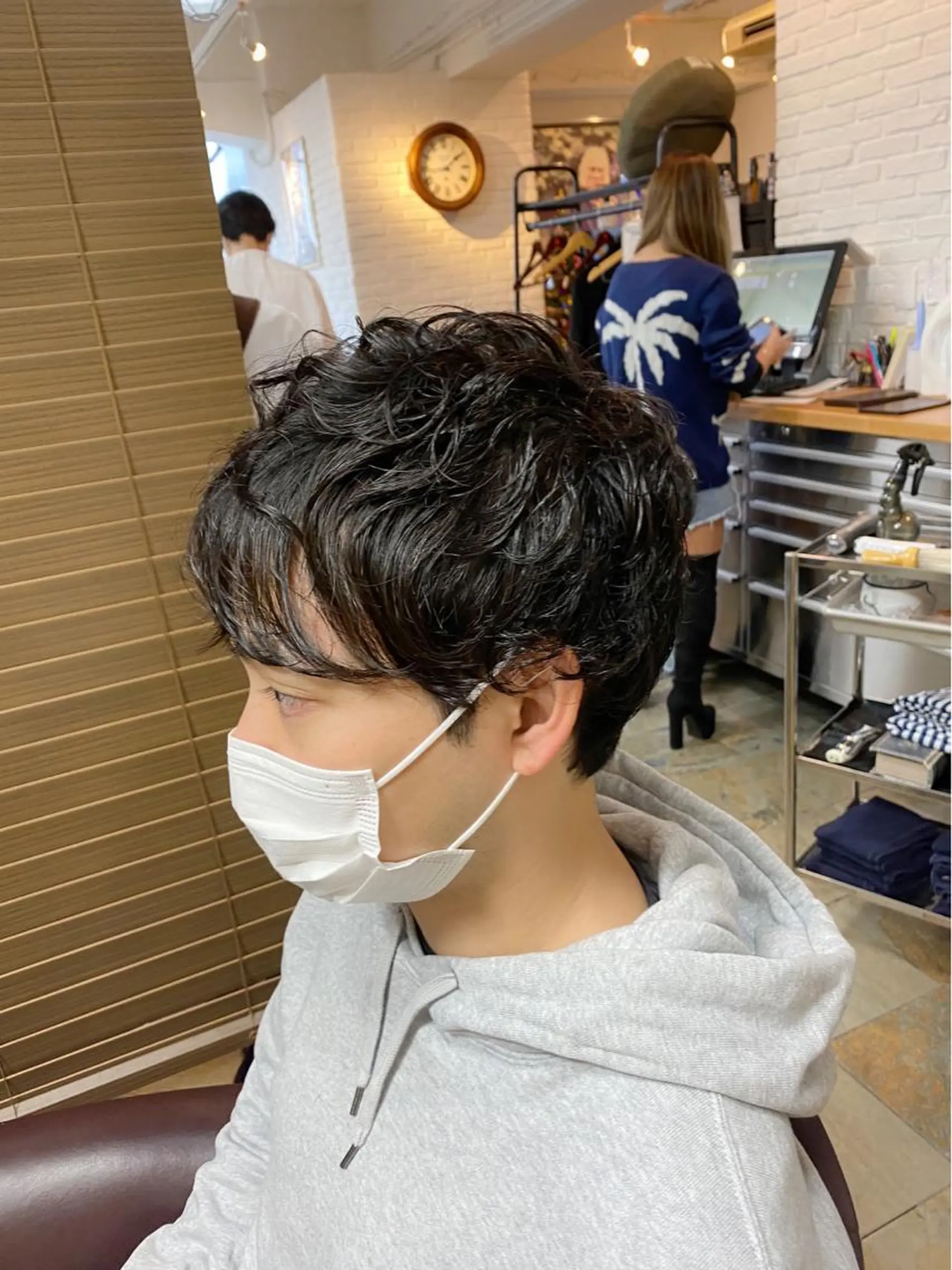 パーマ メンズ 杉井 恵里のヘアスタイル