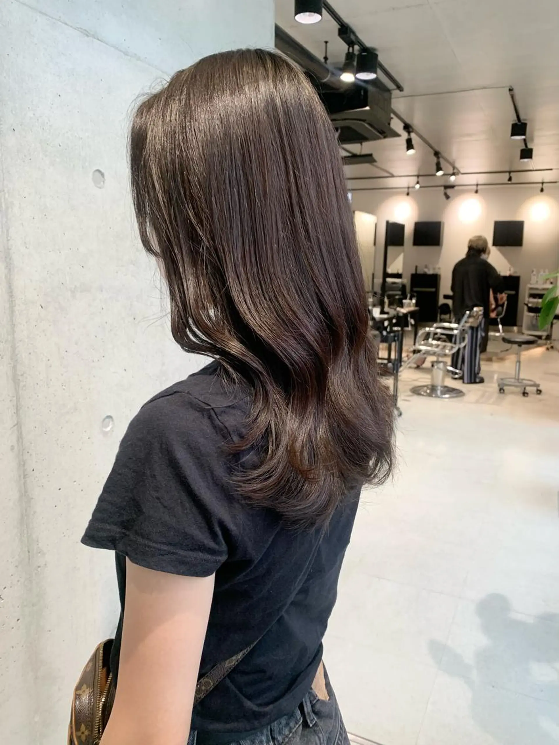 ロング カラー ヘアカラー トリートメント 透明感/オリーブ/ グレージュ/YUKAのヘアスタイル