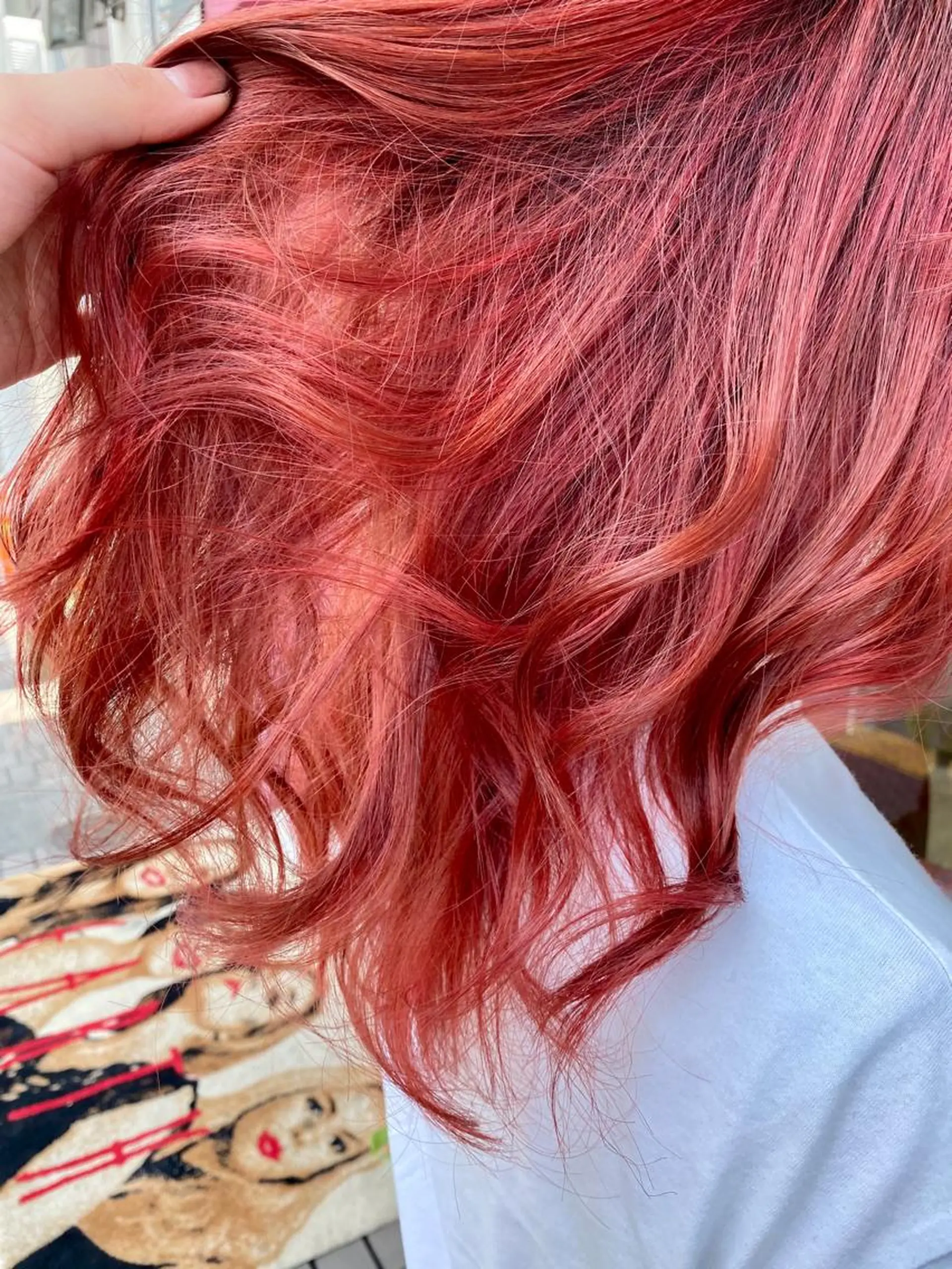 セミロング カラー レッドカラー ヘアカラー mori  by little所属・デザインカラー✨新倉 佑奈のヘアスタイル