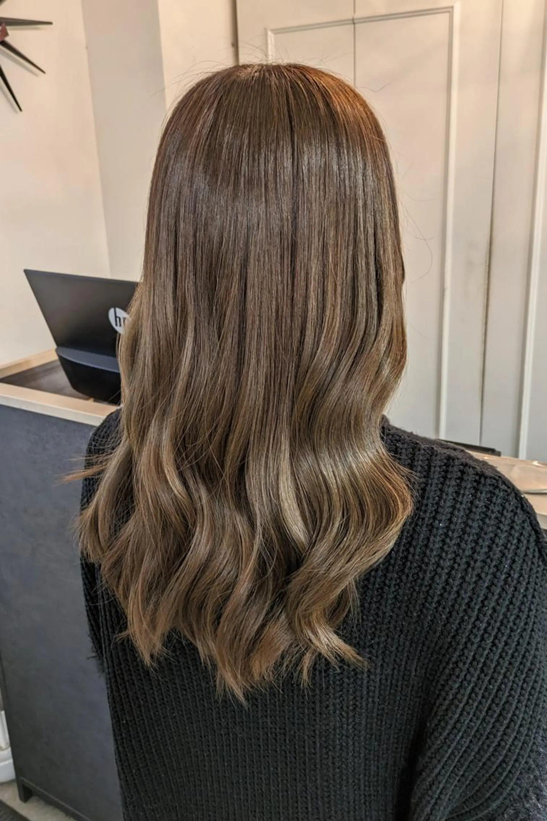 ロング ヘアカラー ベージュ*Spica 【ミルクティー】のヘアスタイル