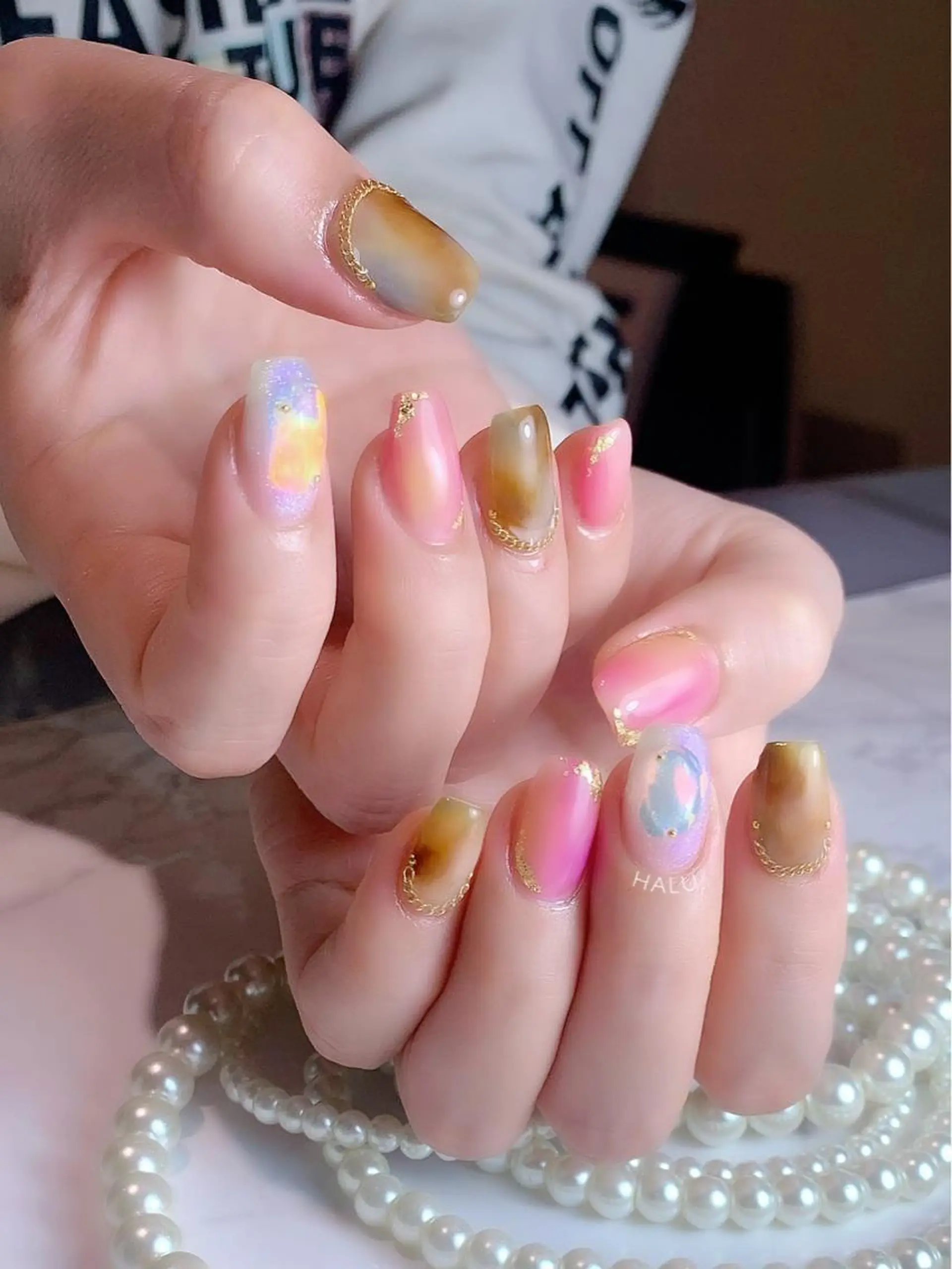 ネイル ニュアンスネイル HALU ハルのネイルデザイン