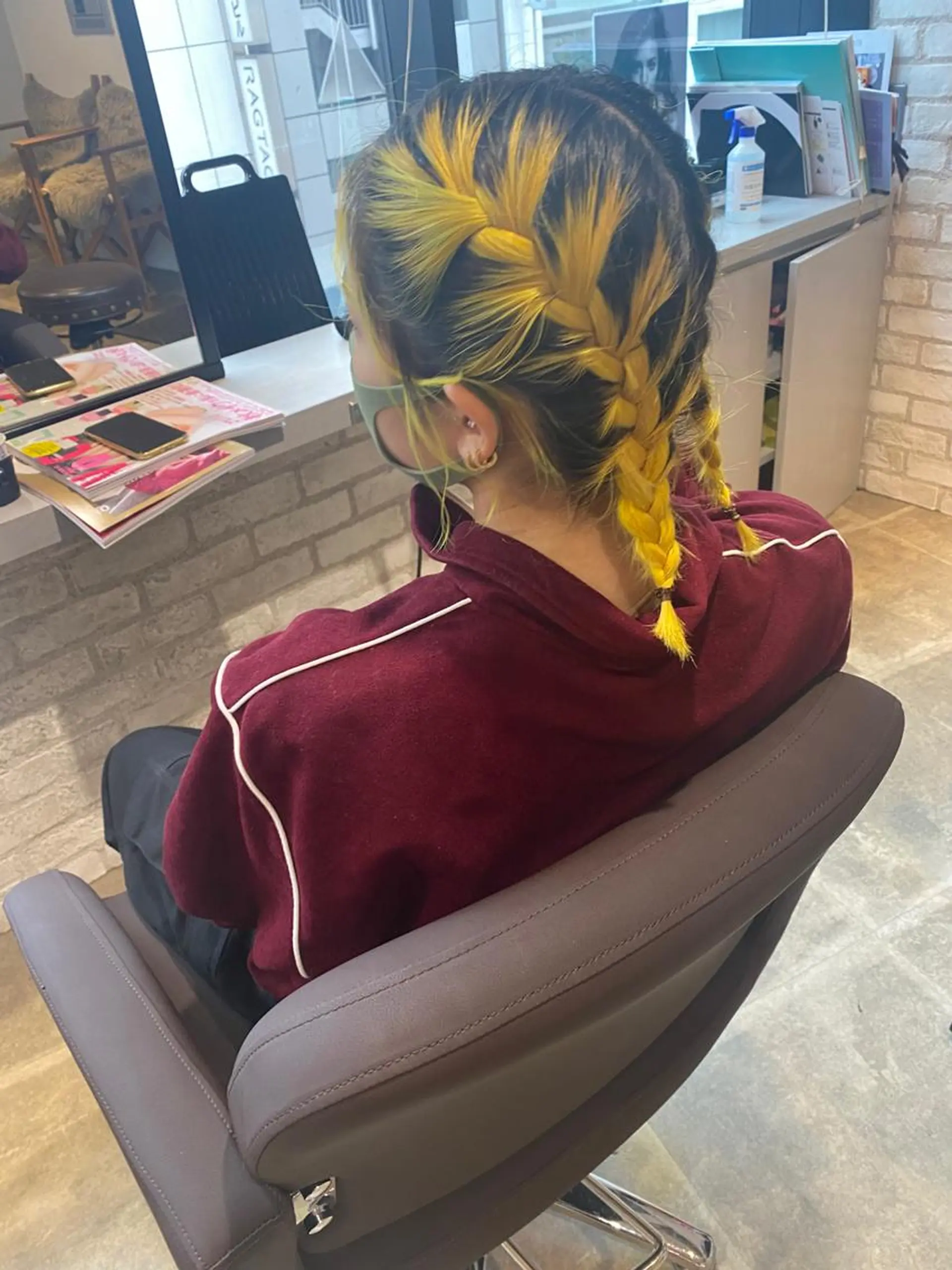 ヘアアレンジ カット ヘアカラー トリートメント SOLA .のヘアスタイル