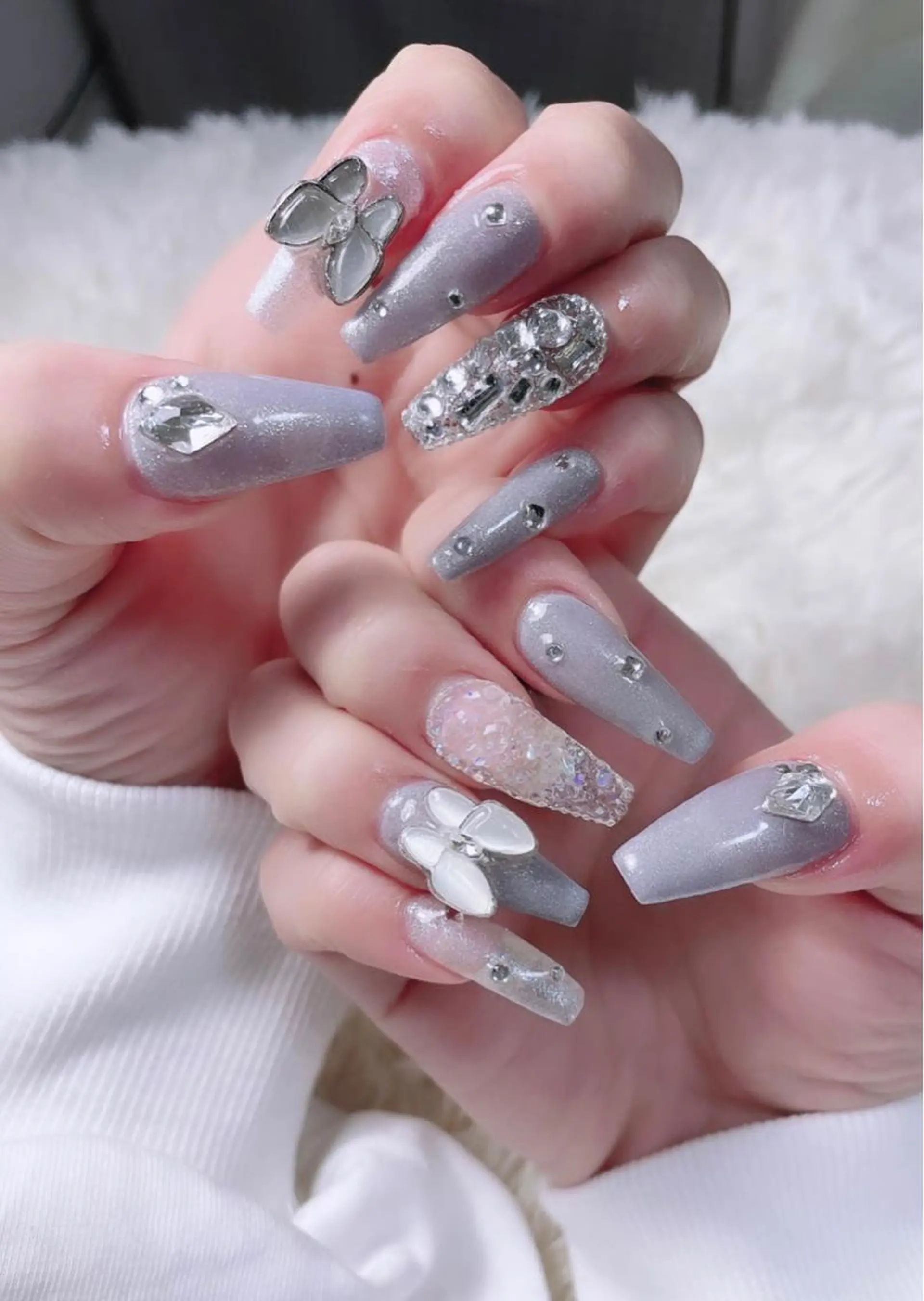 ネイル 高草木 桃香のネイルデザイン