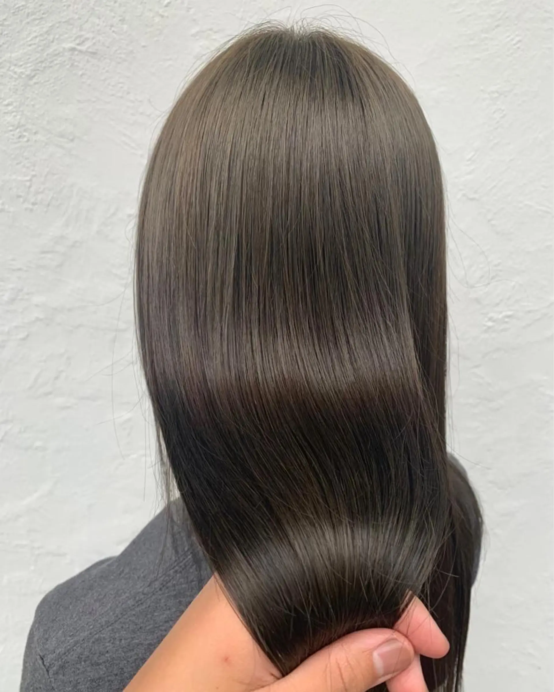 カラー ヘアカラー トリートメント cocotte宜喜 弘希のヘアスタイル