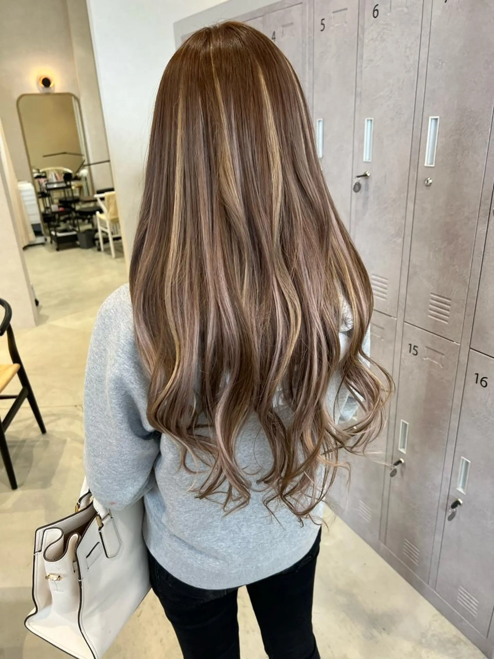 ミディアム シールエクステ エクステ ヘアカラー エクステ 🌿小川 大輔🌿のヘアスタイル