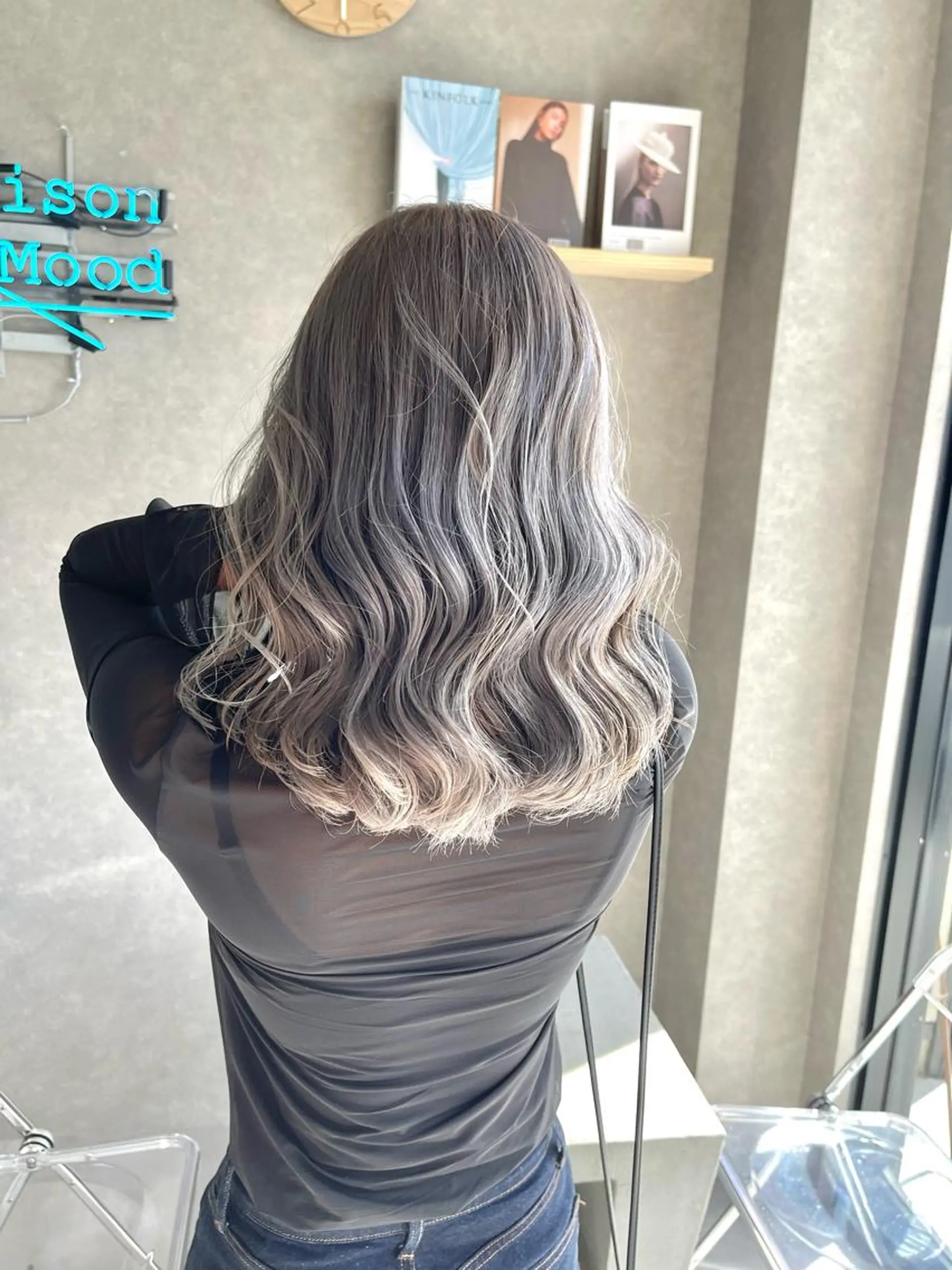 ミディアム カラー カット ヘアカラー トリートメント mood tatemachiのヘアスタイル