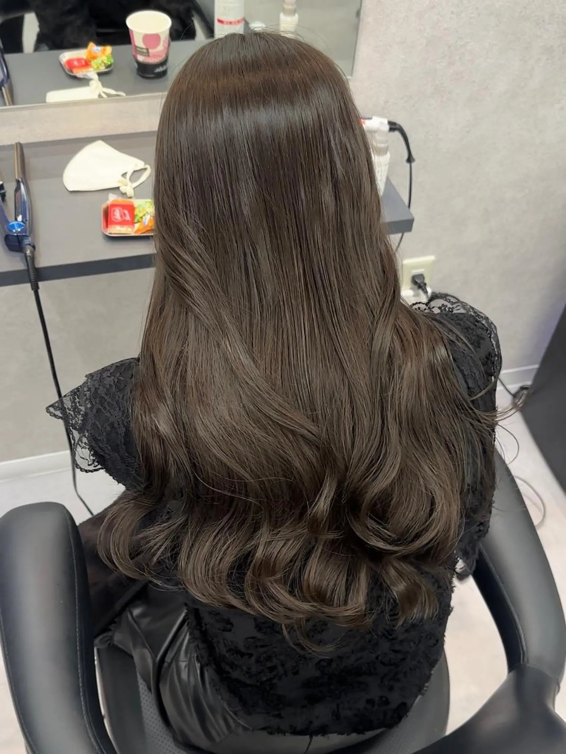 ミディアム カラー 韓国風ヘア レイヤーカット カット ヘアカラー ヘアセット 遠藤沙也加 /レイヤーカットのヘアスタイル