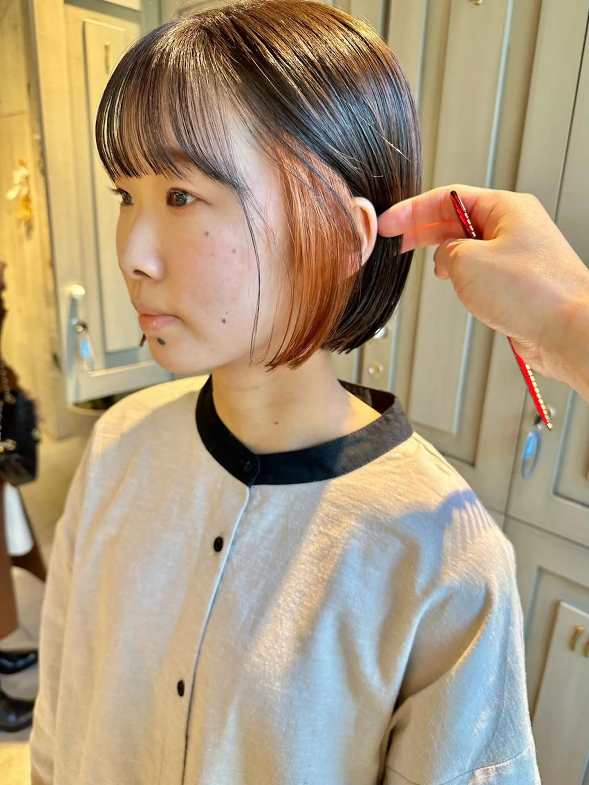 ショート カラー インナーカラー オレンジ ボブ sea by luvismけやき通り2号店所属・ボブ/ショート/ 縮毛矯正/岸本恭明のヘアスタイル