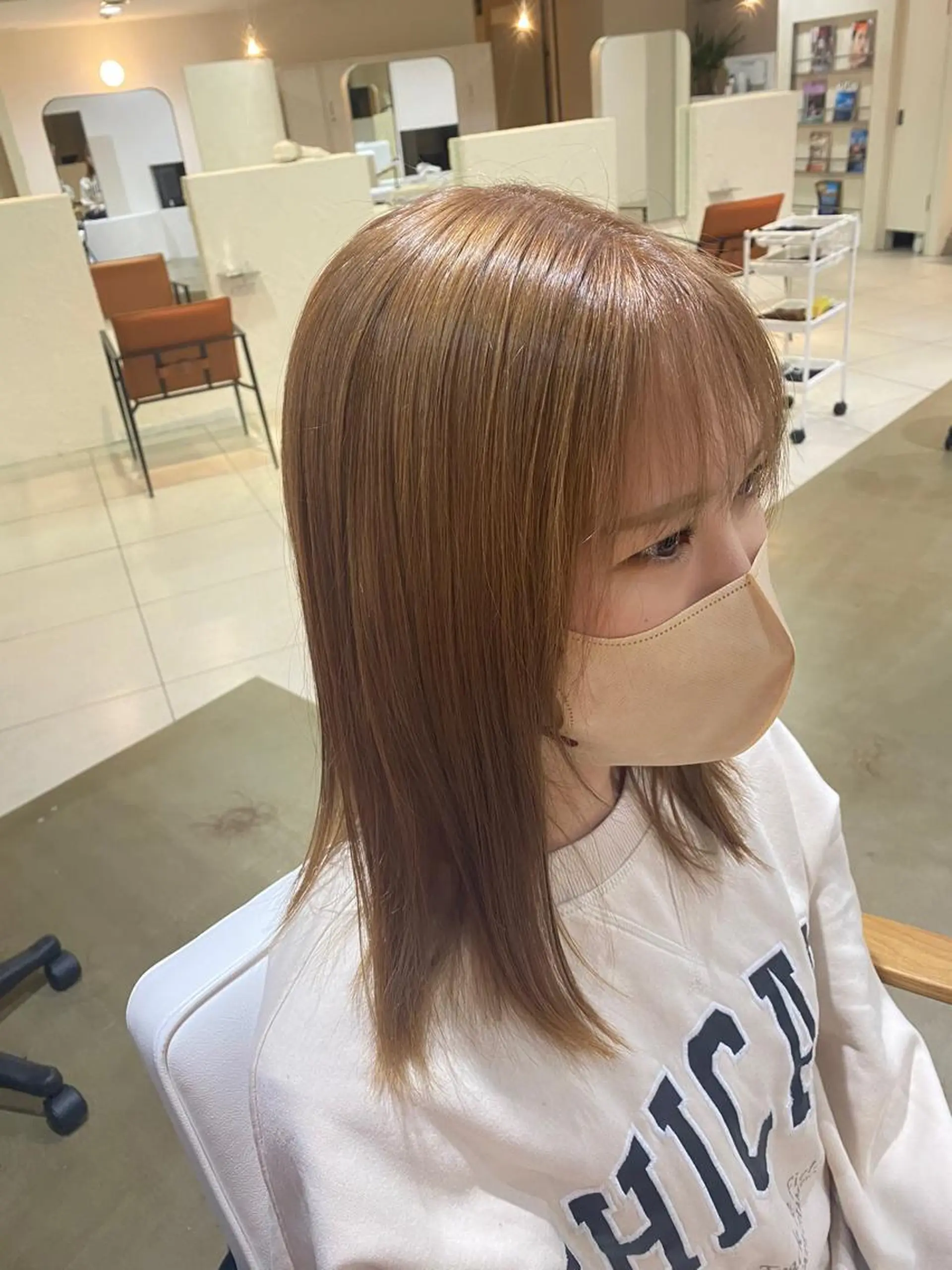 セミロング I nagiのヘアスタイル