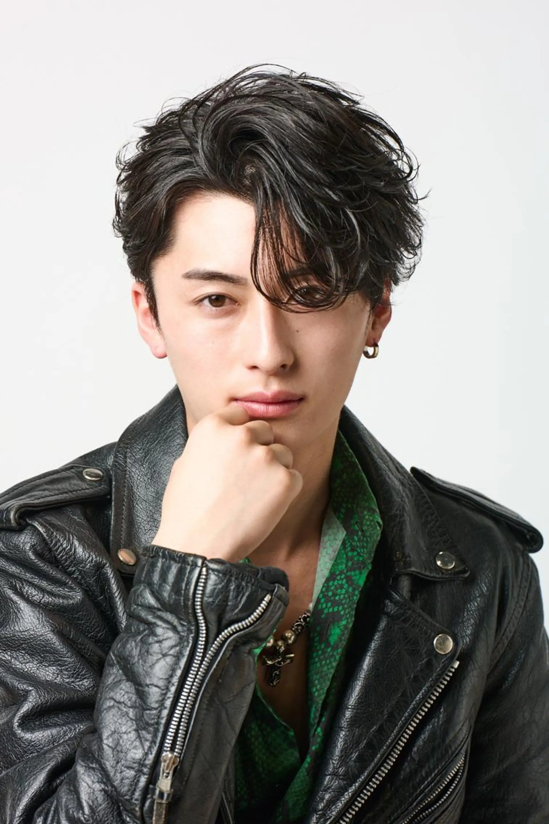 メンズ カット パーマ メンズ専門店🔥 BLUCK 2ndのヘアスタイル