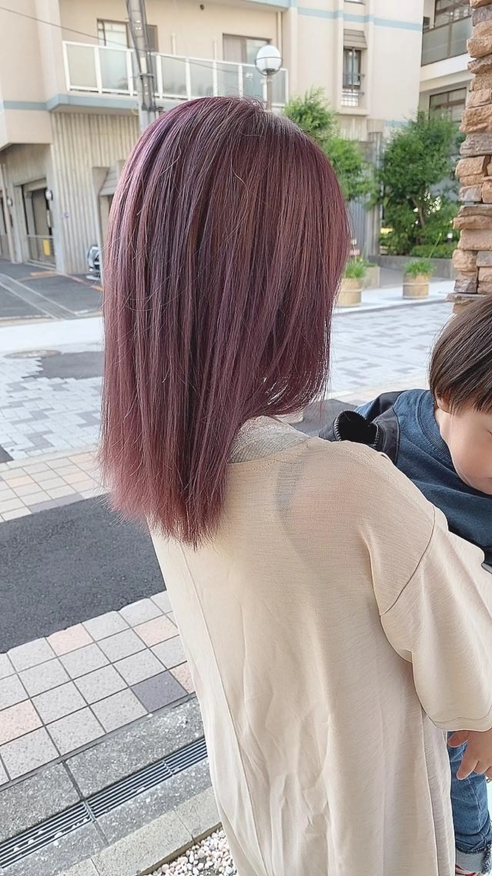 ミディアム 髙井 麻帆のヘアスタイル