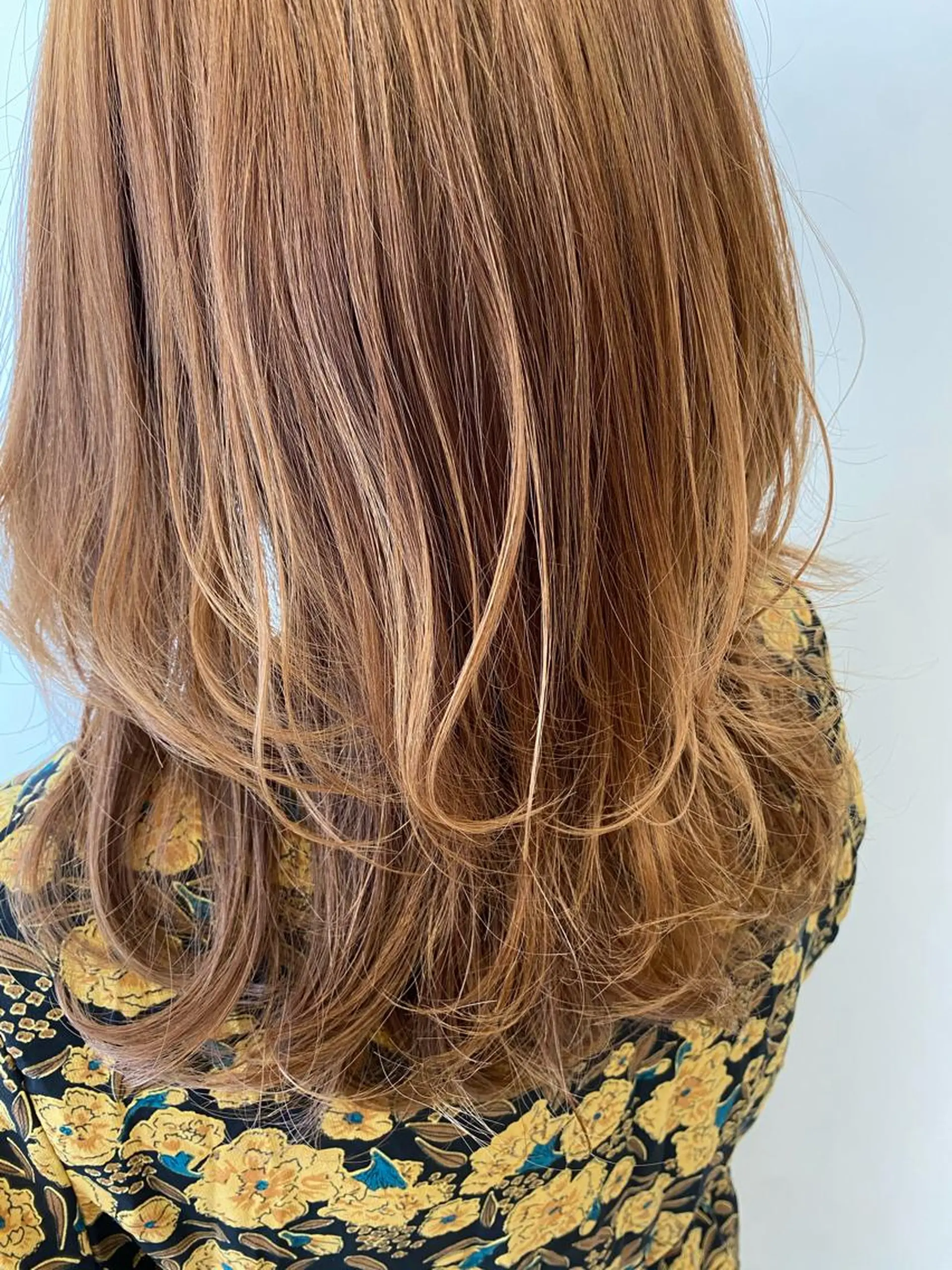 セミロング カラー ハイライトカラー ハイライト レイヤーカット クロスパーマ🥇韓国 ヘア🇰🇷濵田航希のヘアスタイル