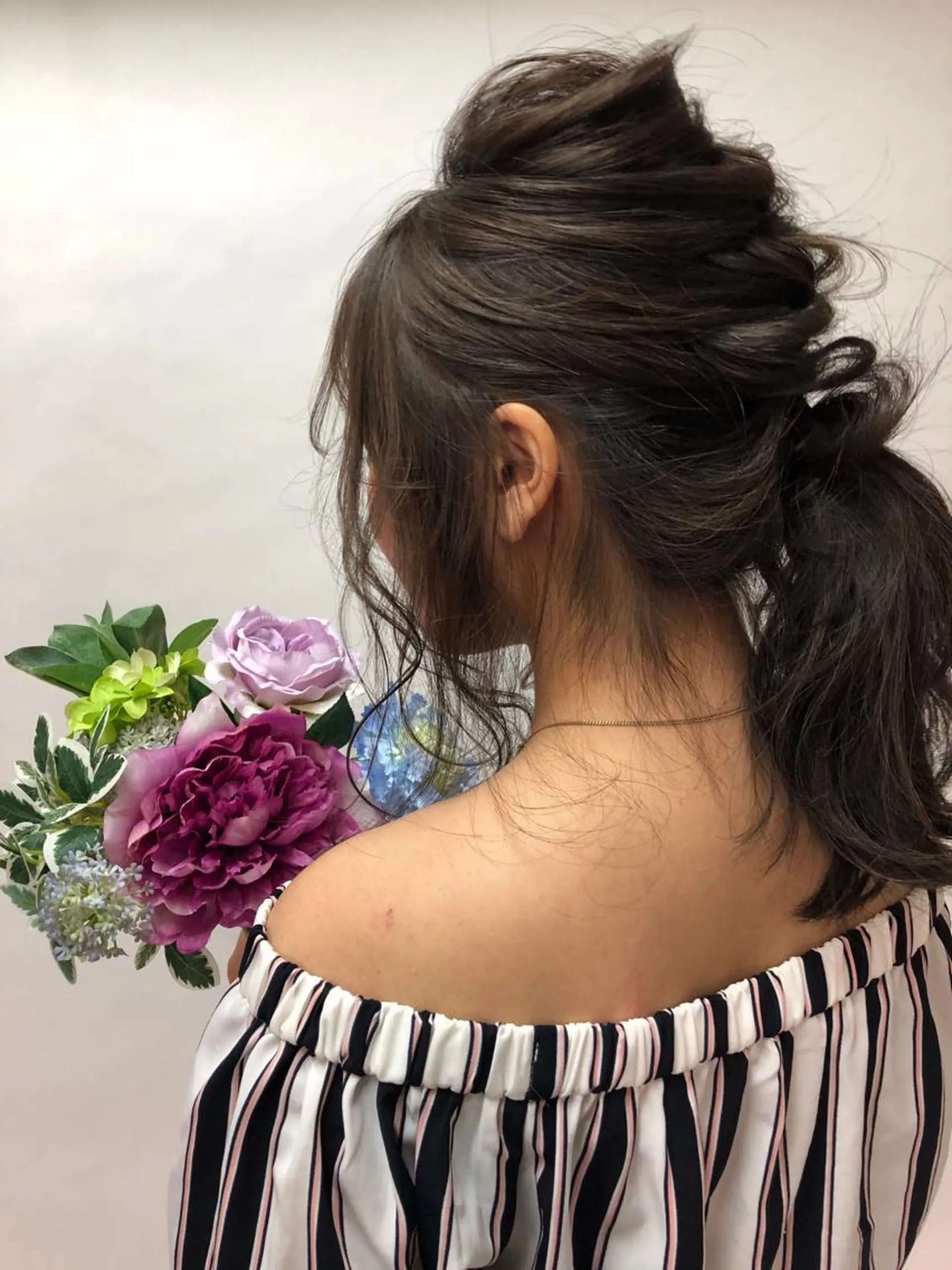 セミロング カラー ヘアアレンジ ヘアセット omocha hair salon所属・大嶋 伸吾のヘアスタイル