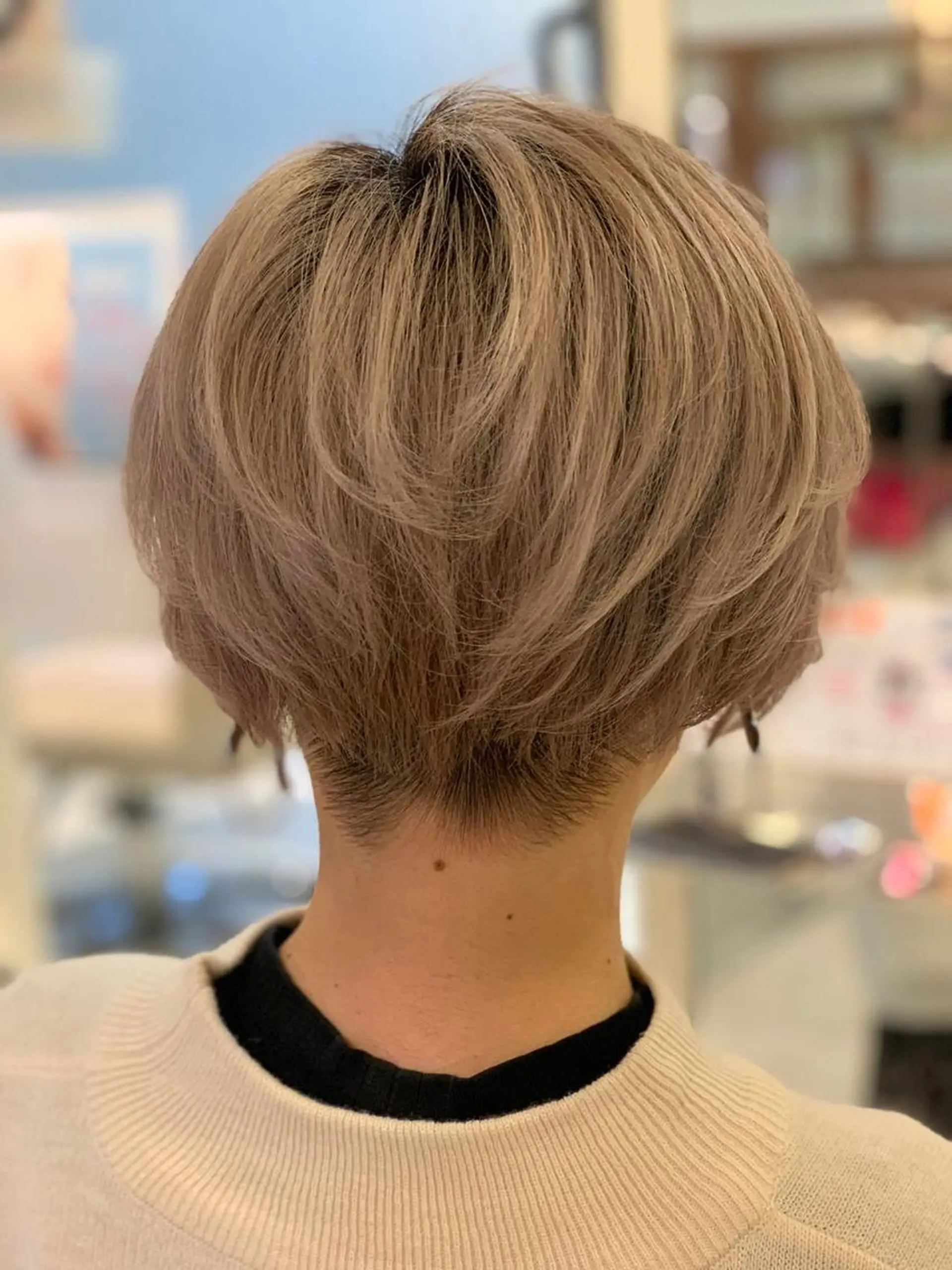 ショート アッシュ ショートヘア 本田 卓也のヘアスタイル