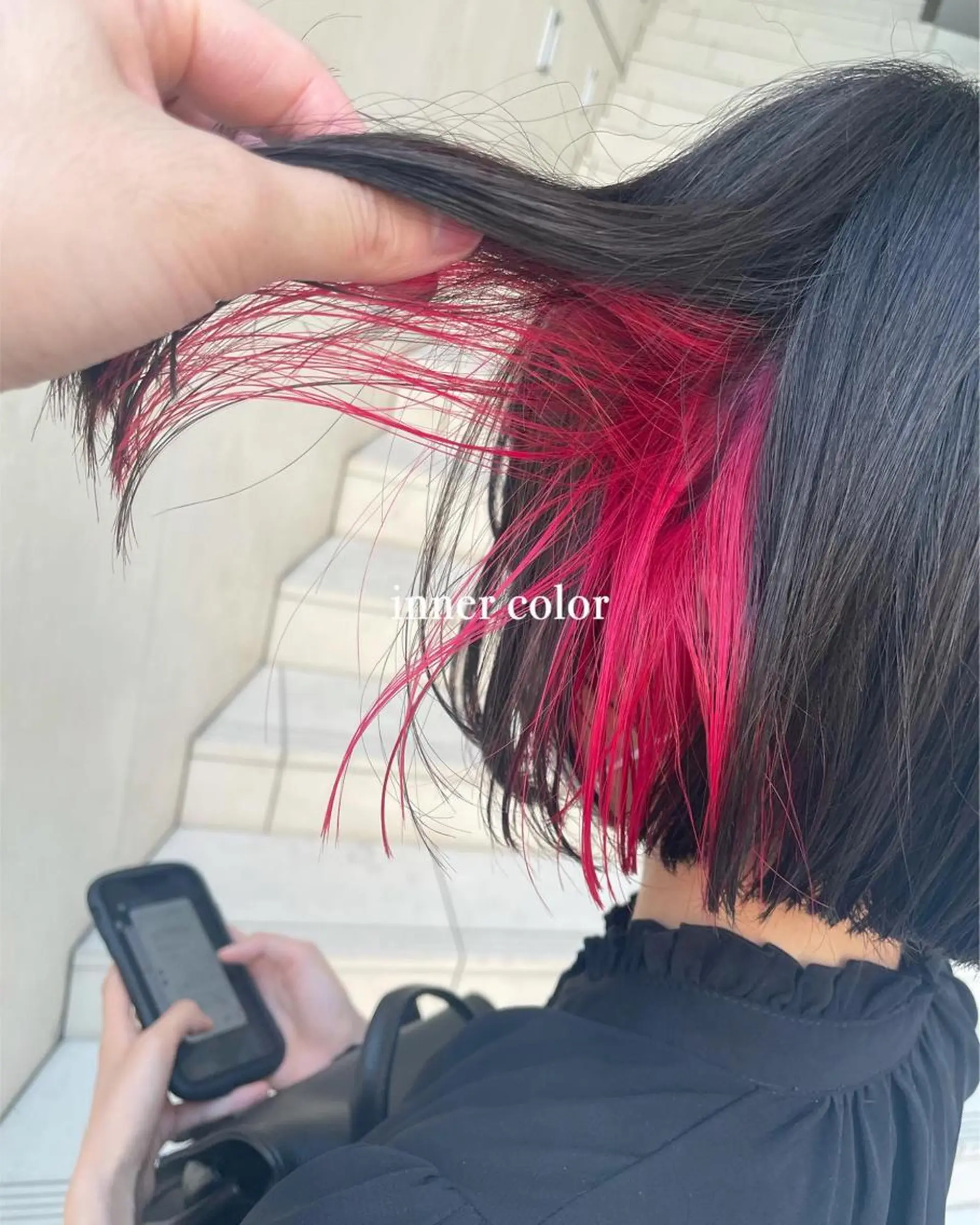 ショート カラー ケアブリーチ/ エクステ/レイヤーのヘアスタイル