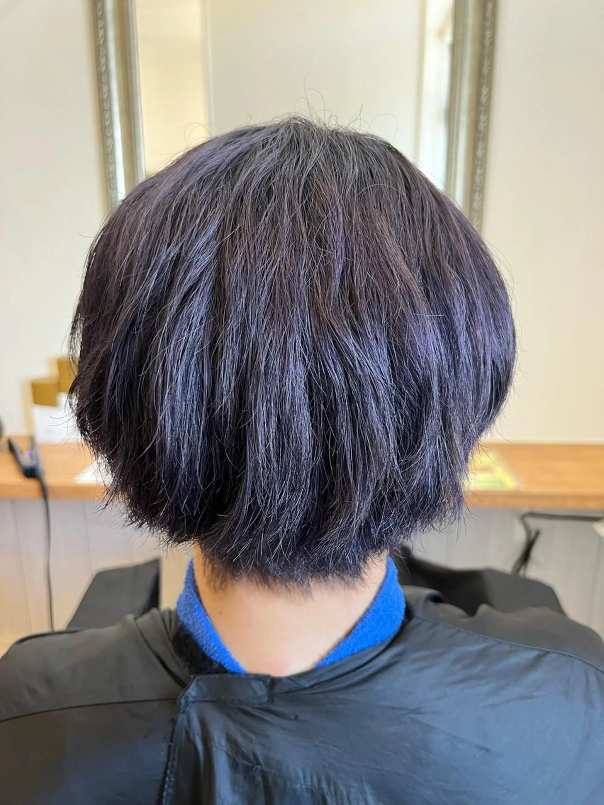 ショート カラー アッシュ ブルーカラー ブルーアッシュ 🐰ハイトーンカラー 畠山　渡🐰のヘアスタイル