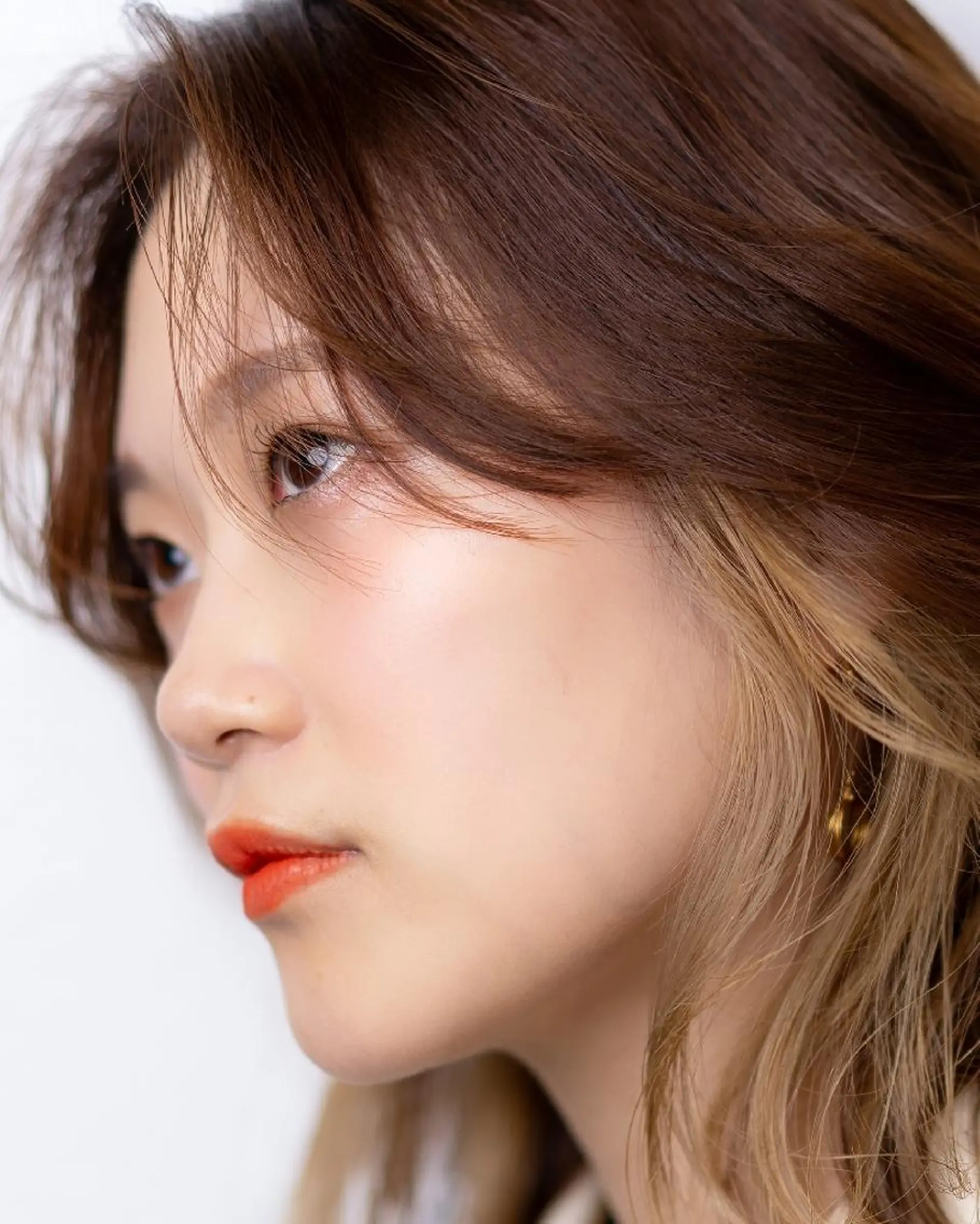 カラー ミディアム イヤリングカラー インナーカラー Loop for hair所属・松尾 泰伸のヘアスタイル