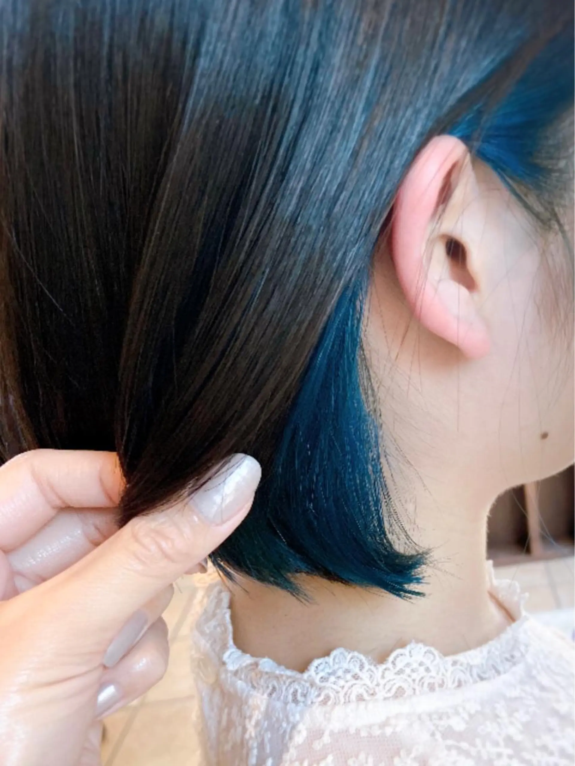 ショート カラー ERI  / newi町田のヘアスタイル