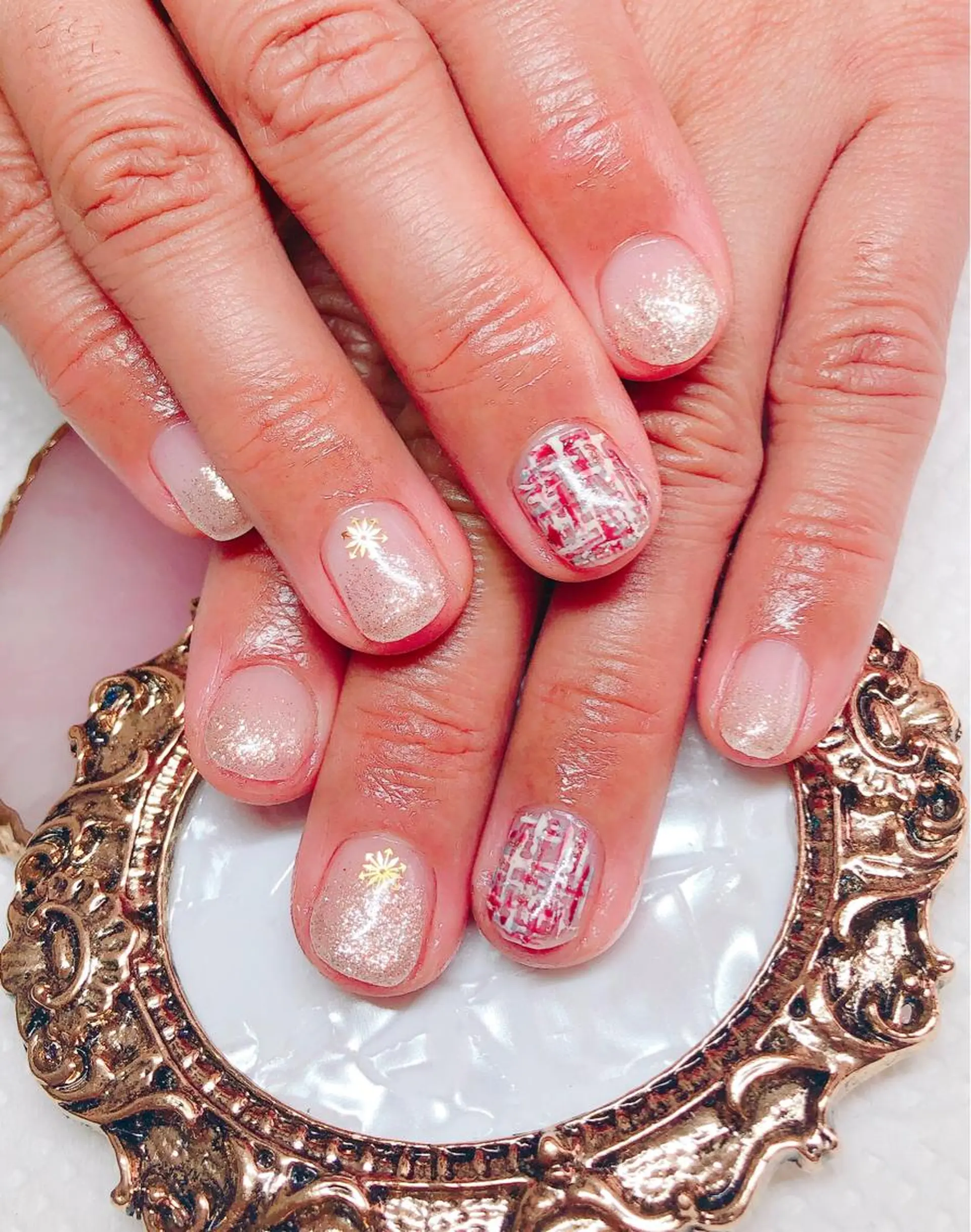 ネイル ハンドネイル CROWN プライベートサロンのネイルデザイン