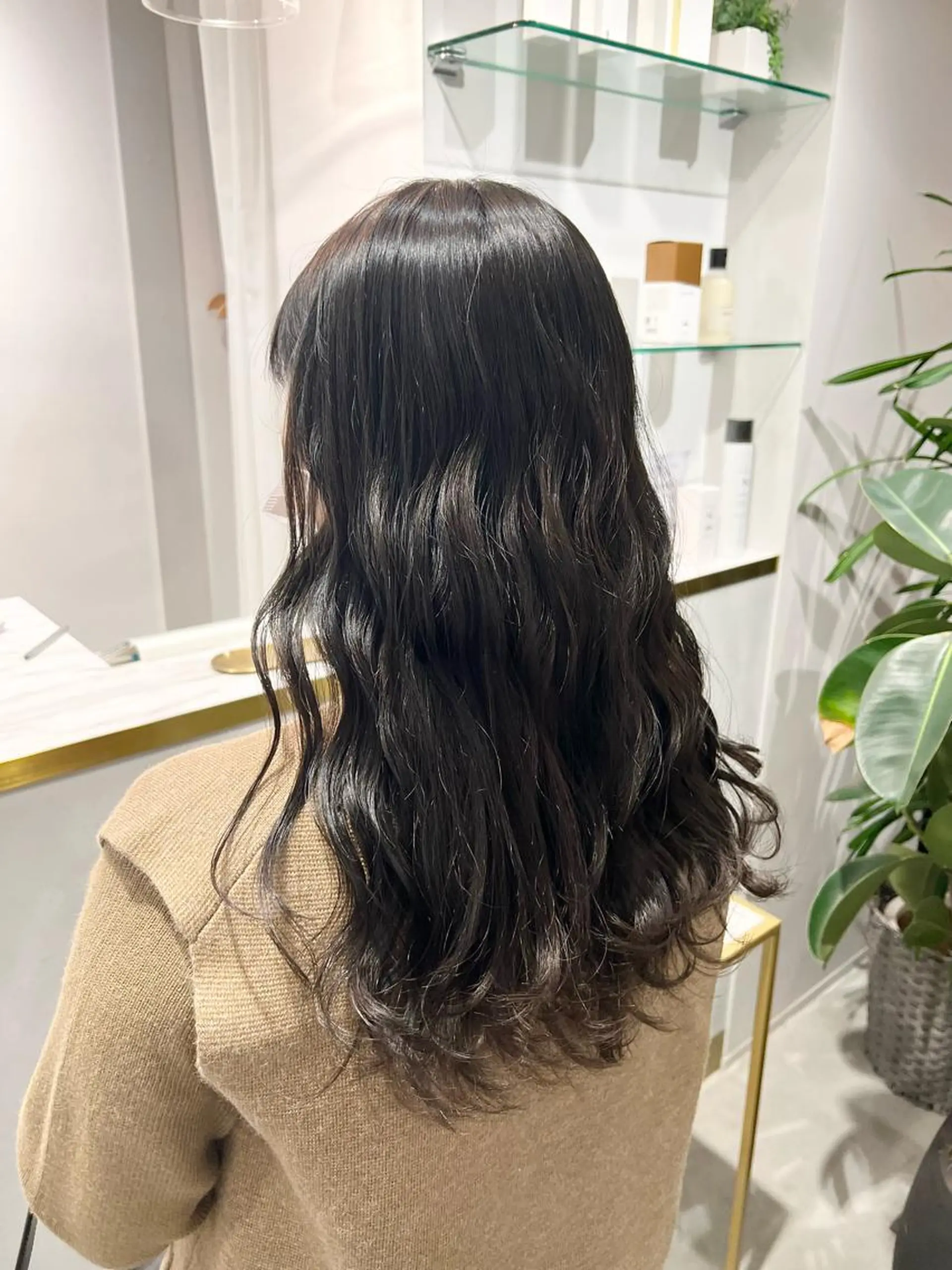 ロング カット ヘアカラー 上原 みちるのヘアスタイル