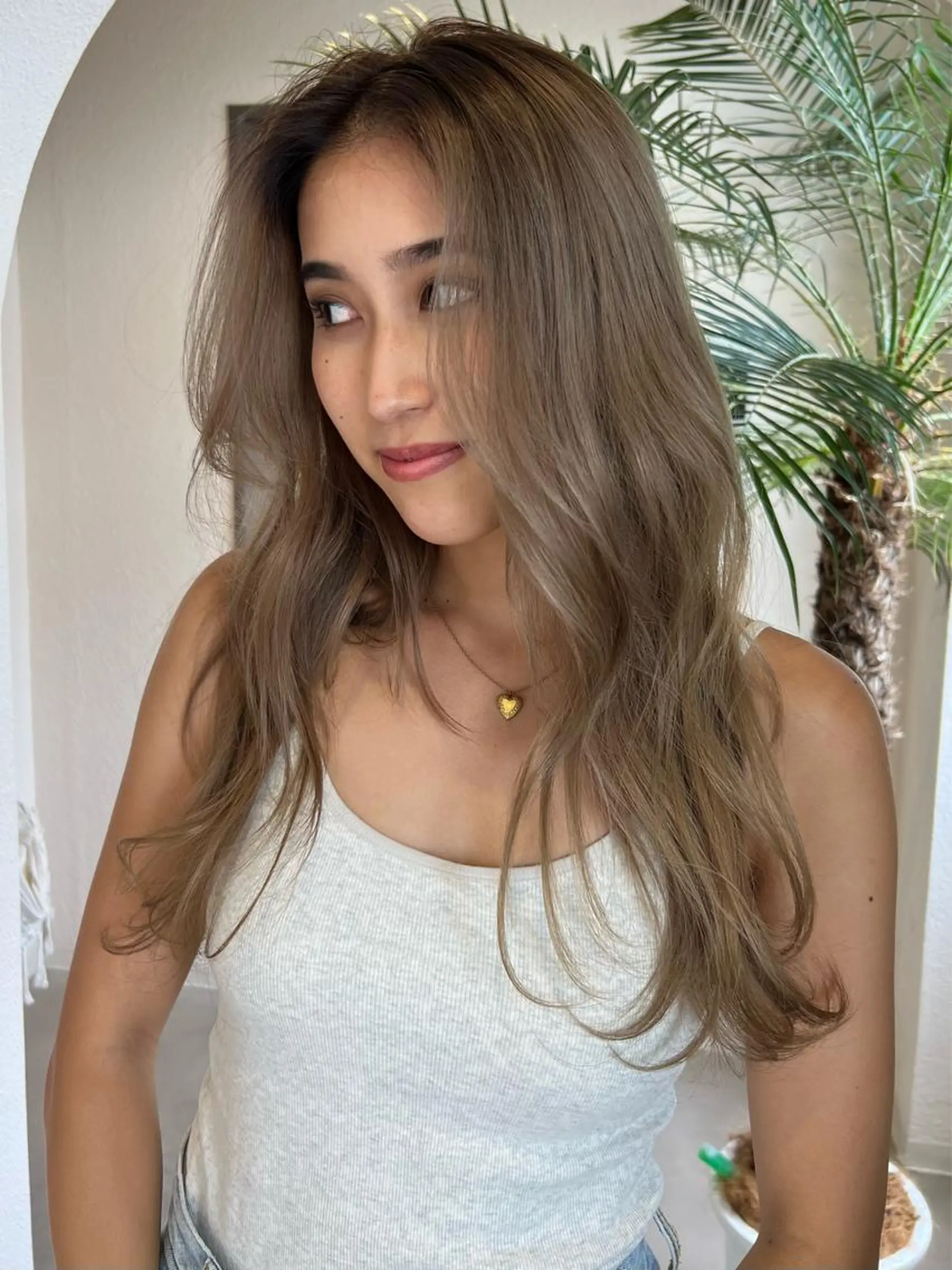 ロング ココルアナ 豊中美容室のヘアスタイル