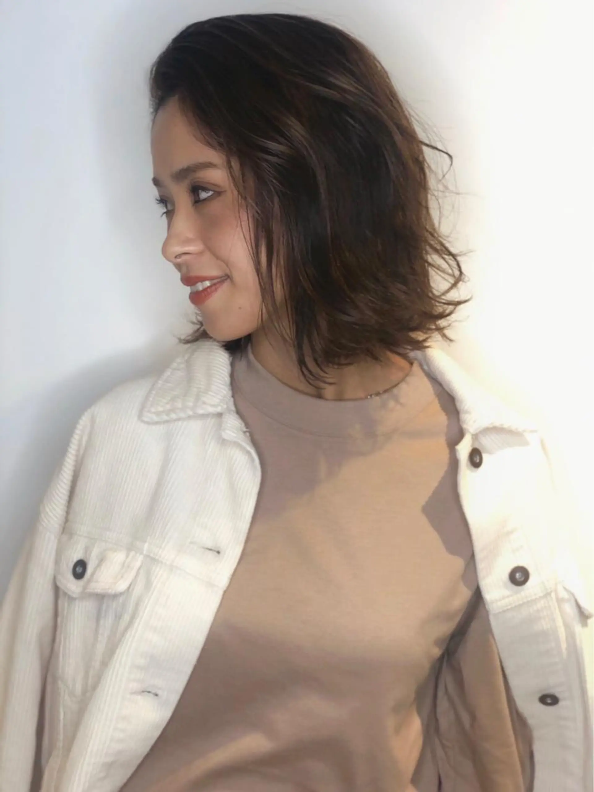 ショート カラー 柳下 涼のヘアスタイル