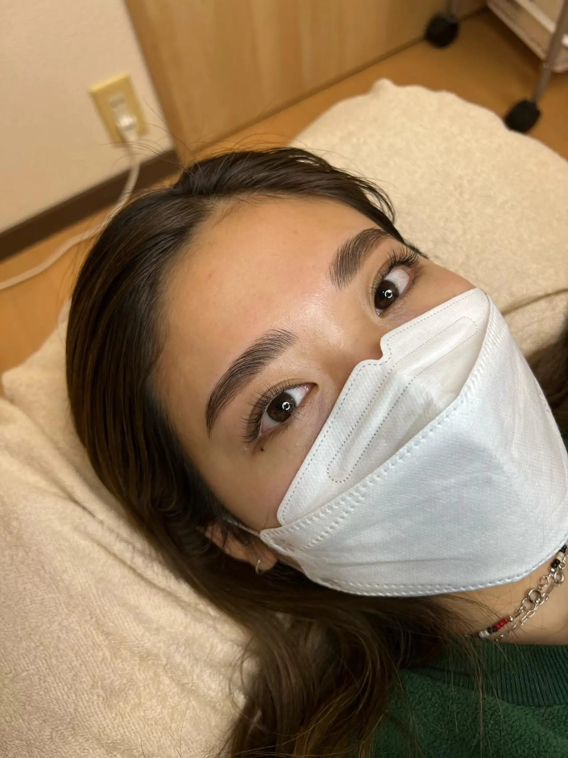 アイブロウ 眉カラー ハリウッドブロウリフト 眉毛ワックス脱毛 lafleur Yurinaのエステ・リラクイメージ