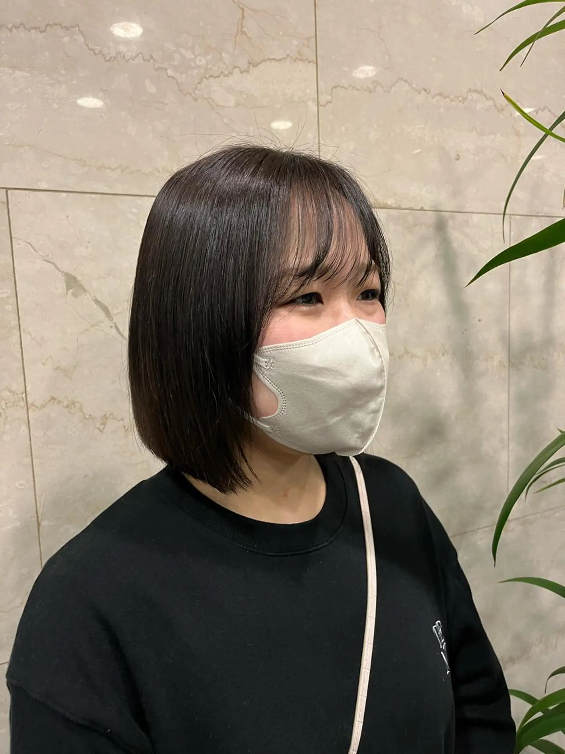 ミディアム こまつばらみお/レイ ヤー/ダブルカラーのヘアスタイル