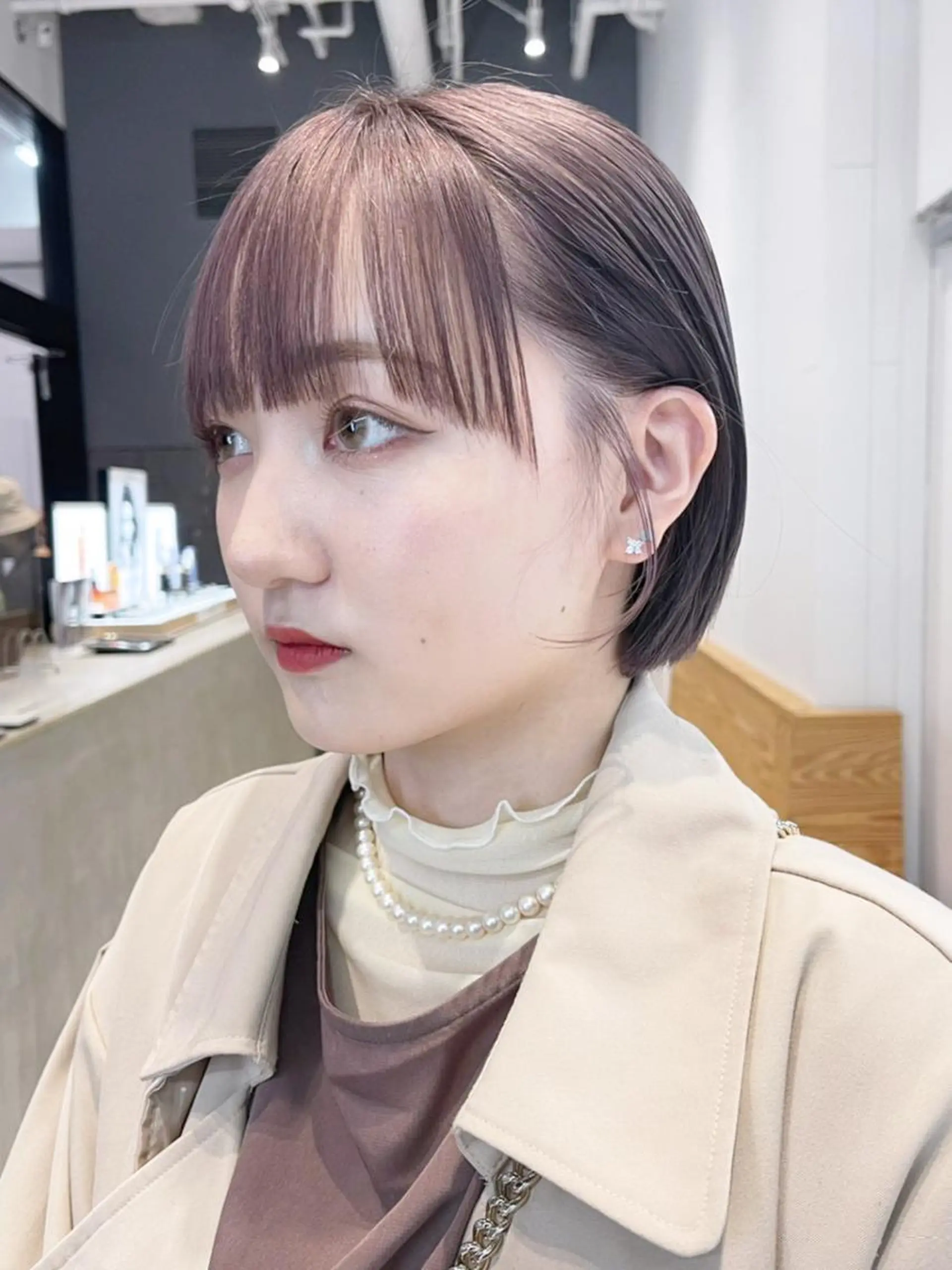 ミディアム カラー パーマ ヘアアレンジ ベージュカラー ラベンダーカラー ラベンダーベージュ ITbyALBUM 浦和店のヘアスタイル