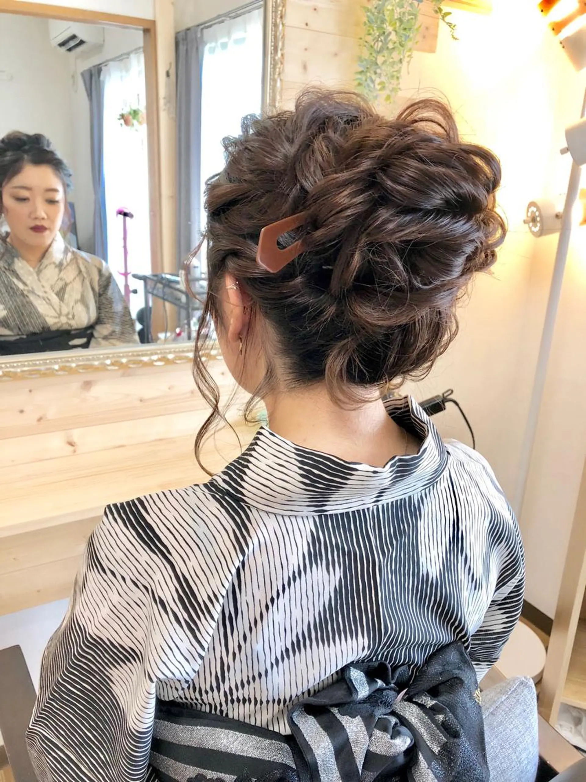 ロング ヘアアレンジ 糸賀 史織のマツエク・マツパデザイン