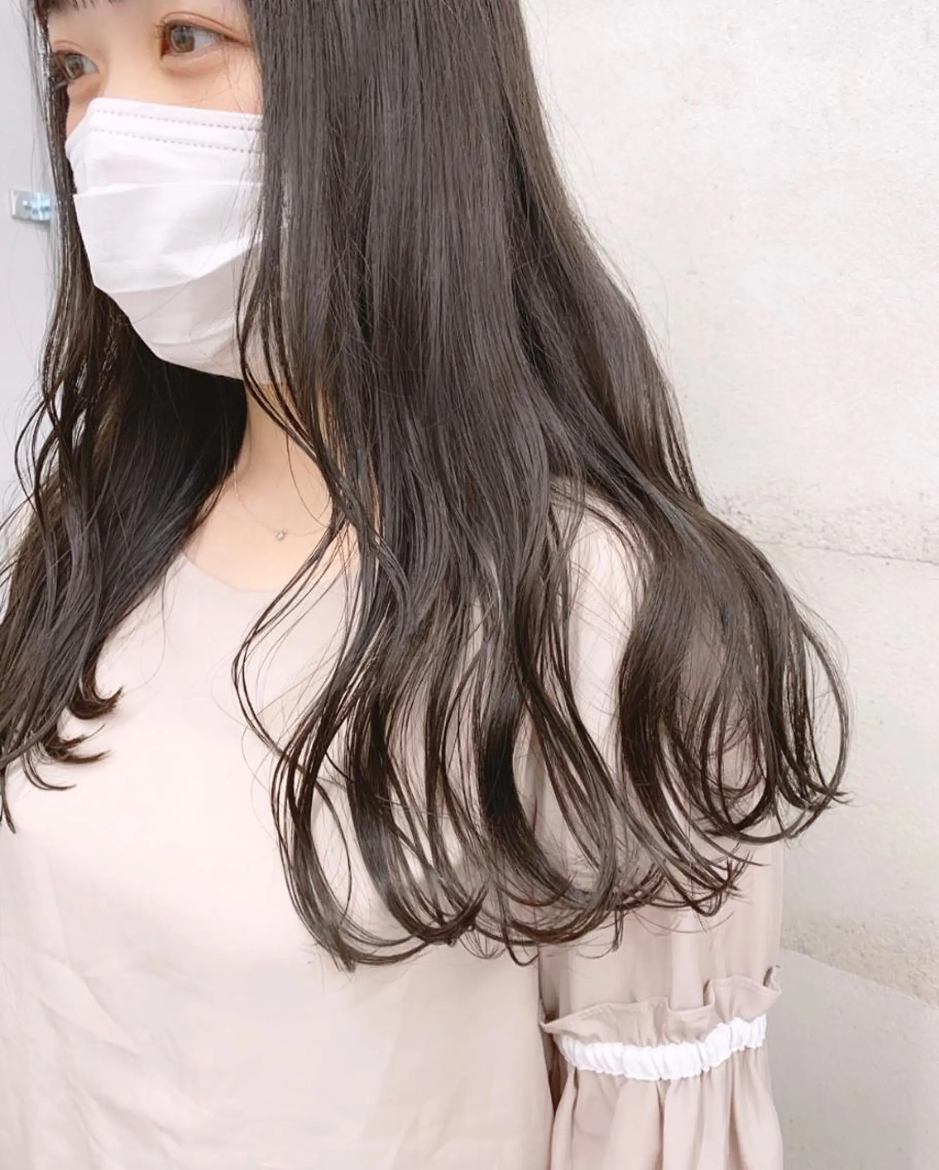 カラー 透明感/オリーブ/ グレージュ/YUKAのヘアスタイル