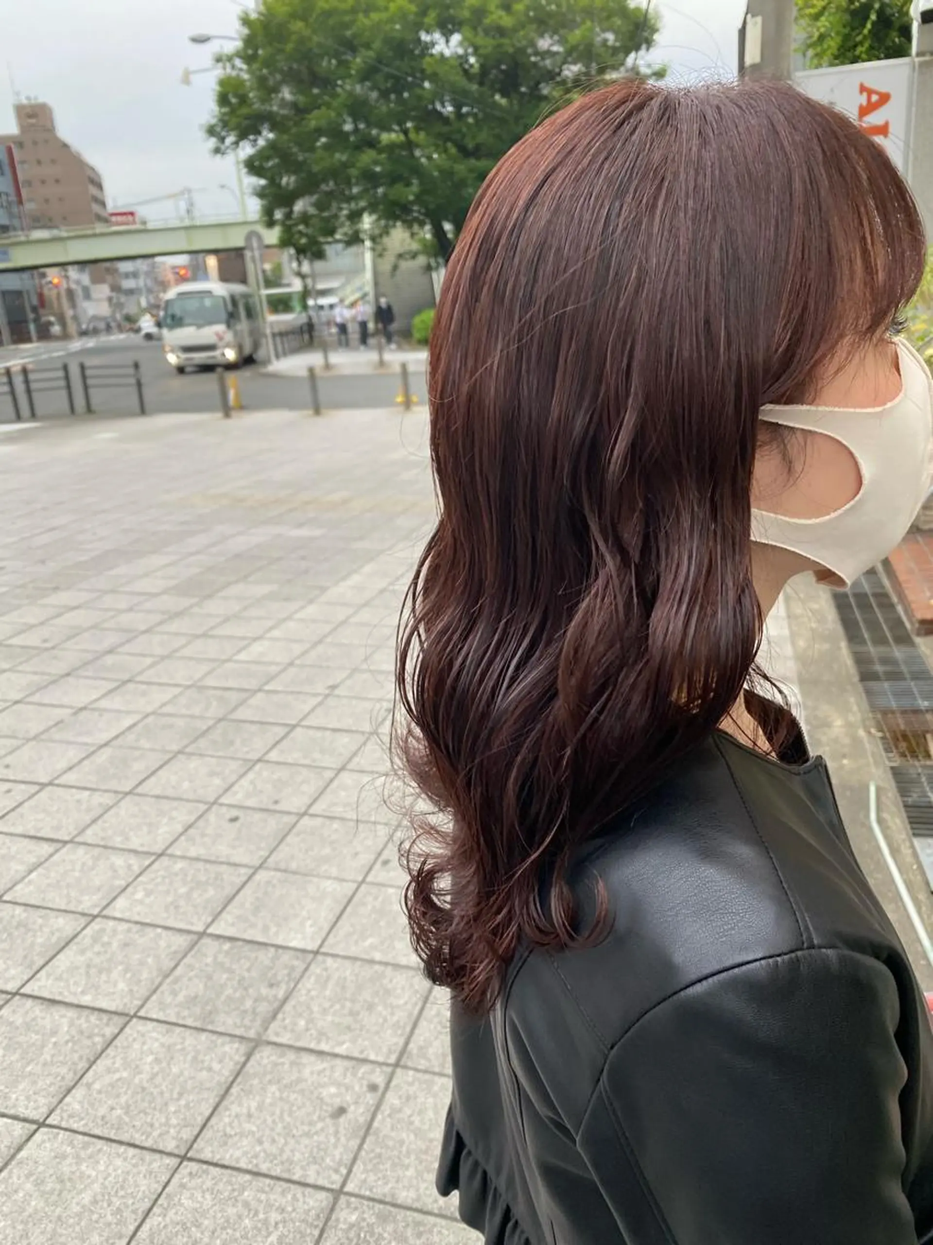 セミロング カラー 髪質改善 大内翔太のヘアスタイル