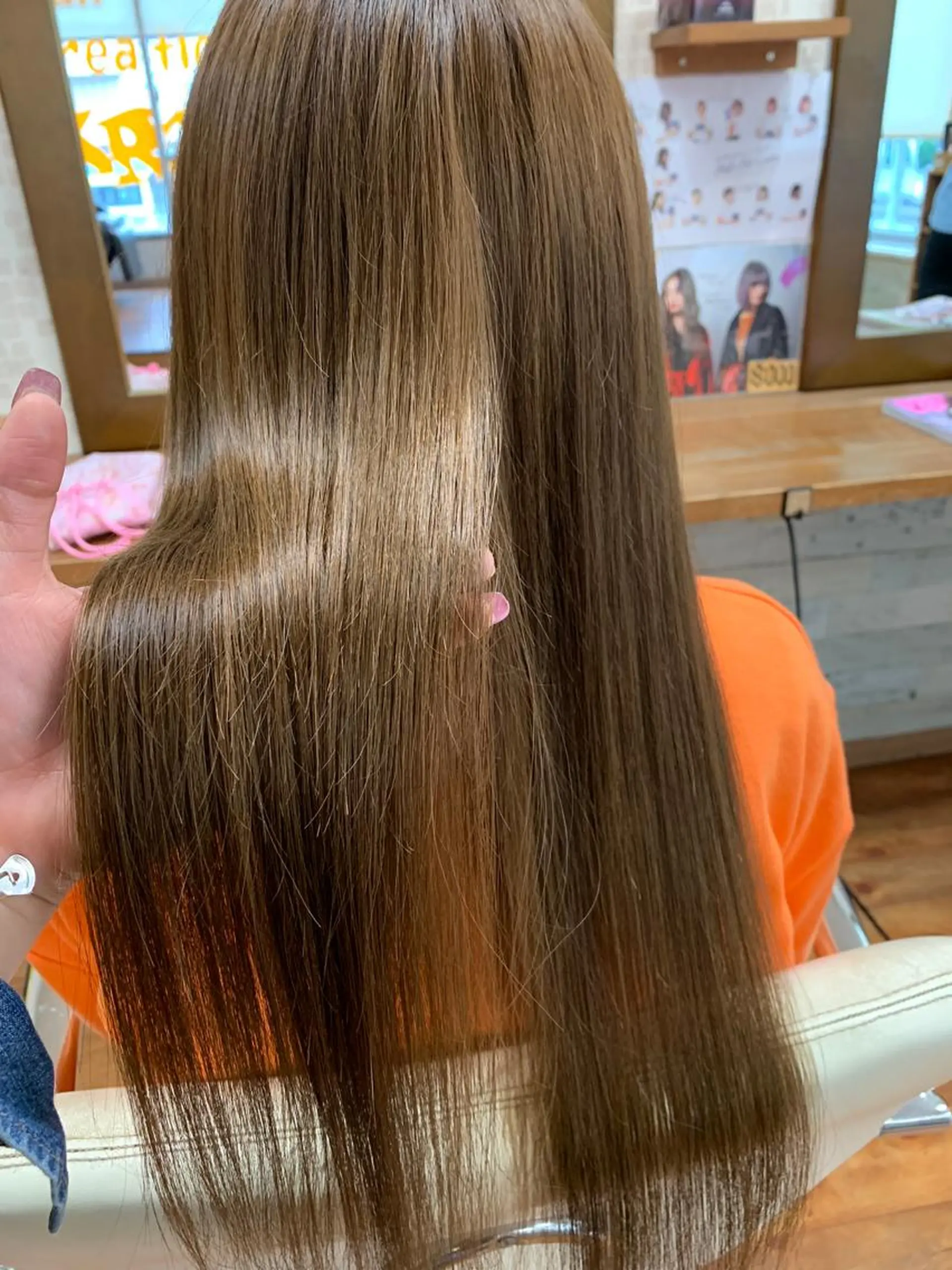 セミロング LOPEZ LAB所属・🦁LOPEZLAB /RUNA🌙のヘアスタイル