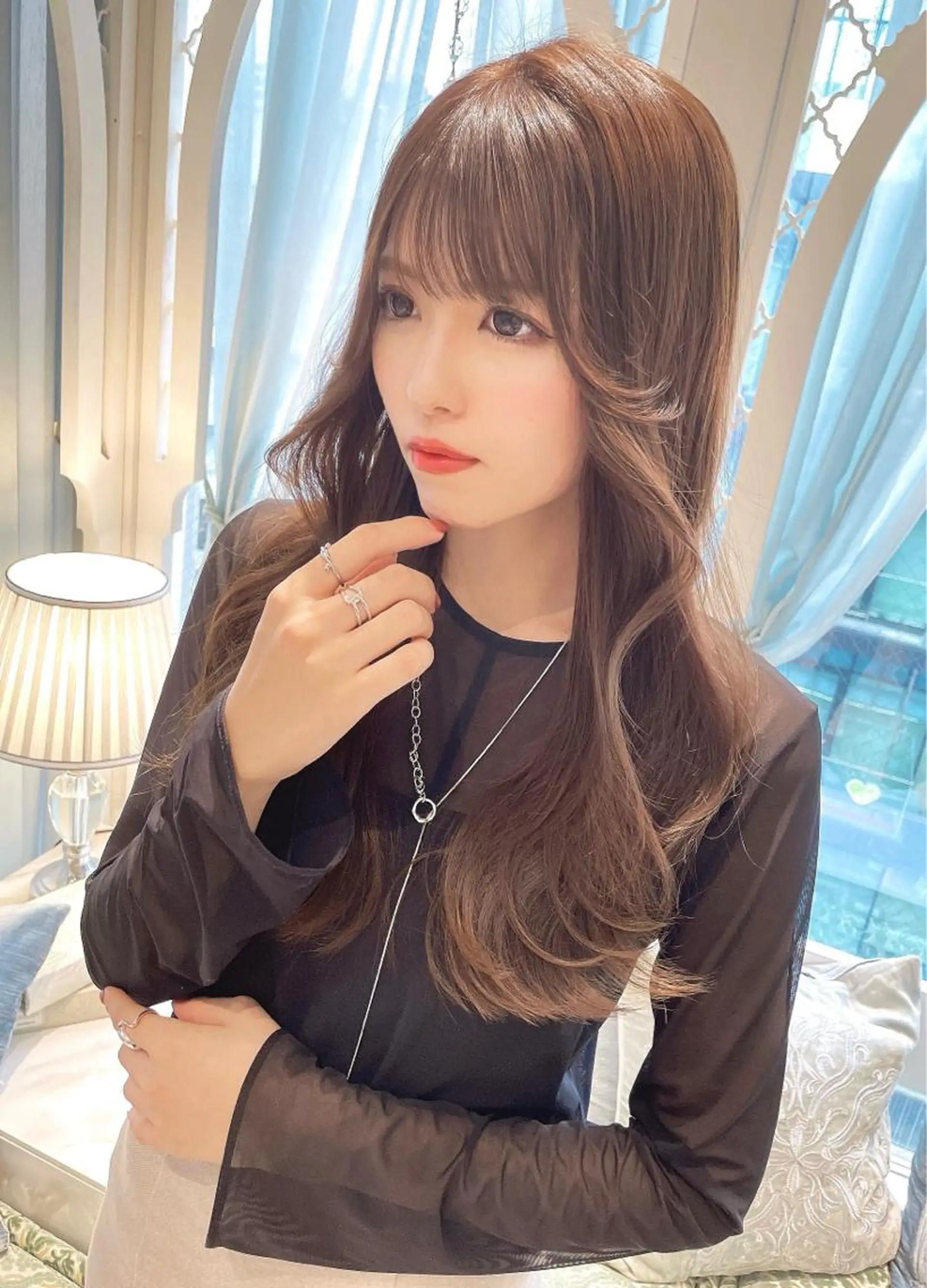 セミロング カラー ベージュカラー 黒髪 ブリーチ ブルーカラー ブルーブラック カット ヘアカラー トリートメント 木屋元一/透明感 /レイヤー/顔まわりのヘアスタイル