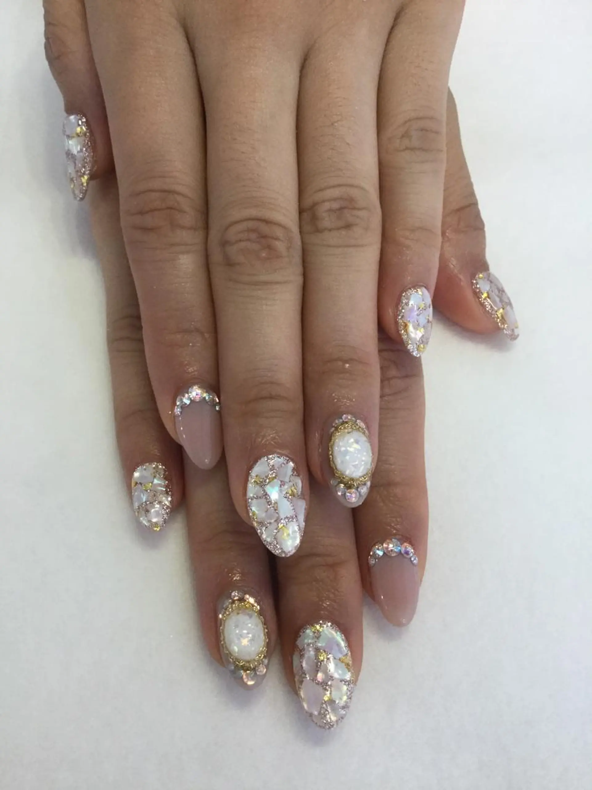 ネイル 💎🐰 saki. m 🐰💎のネイルデザイン