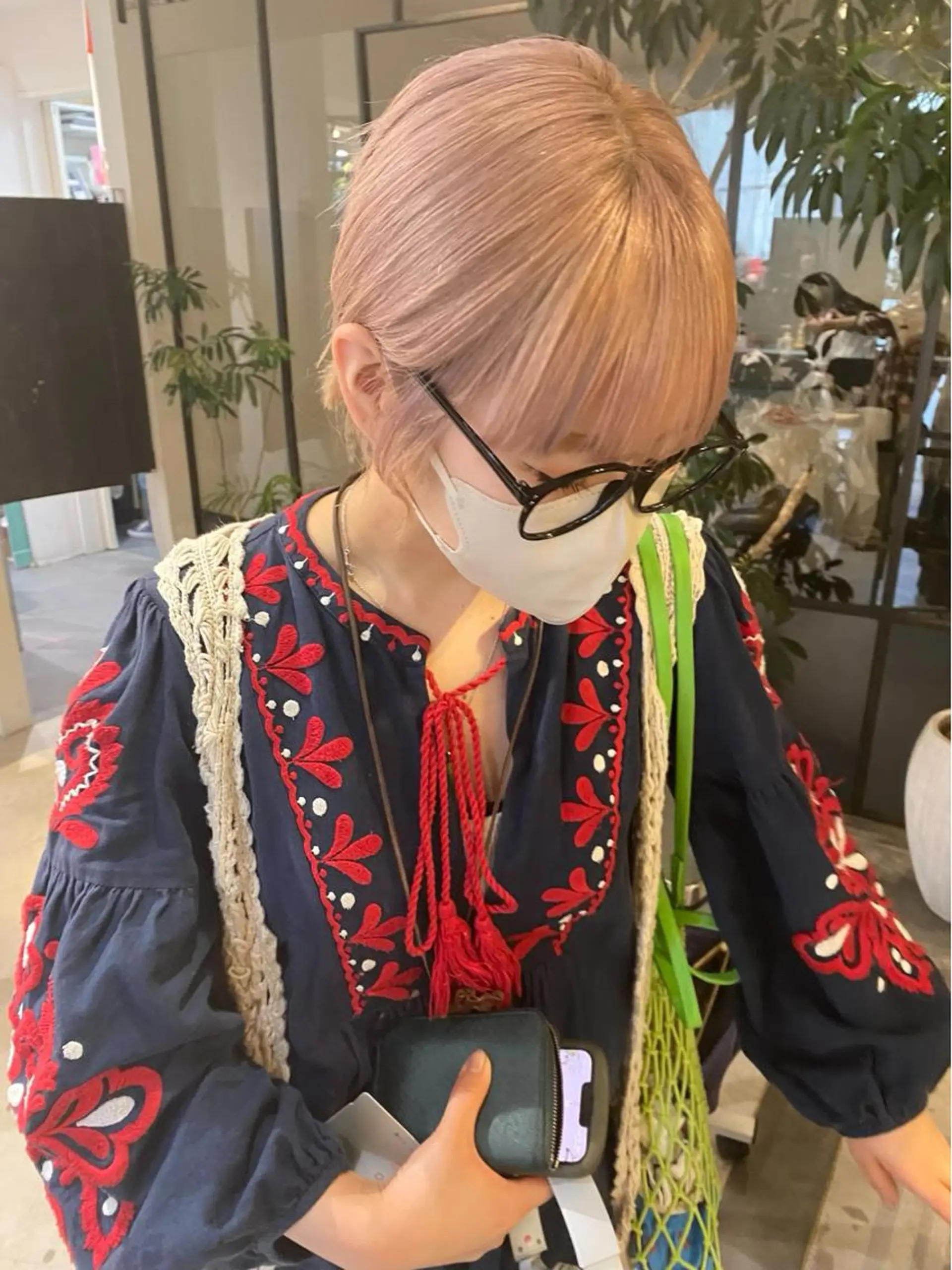 ショート カラー ヘアアレンジ ボブハイトーン🦖 デザインMAMIのヘアスタイル