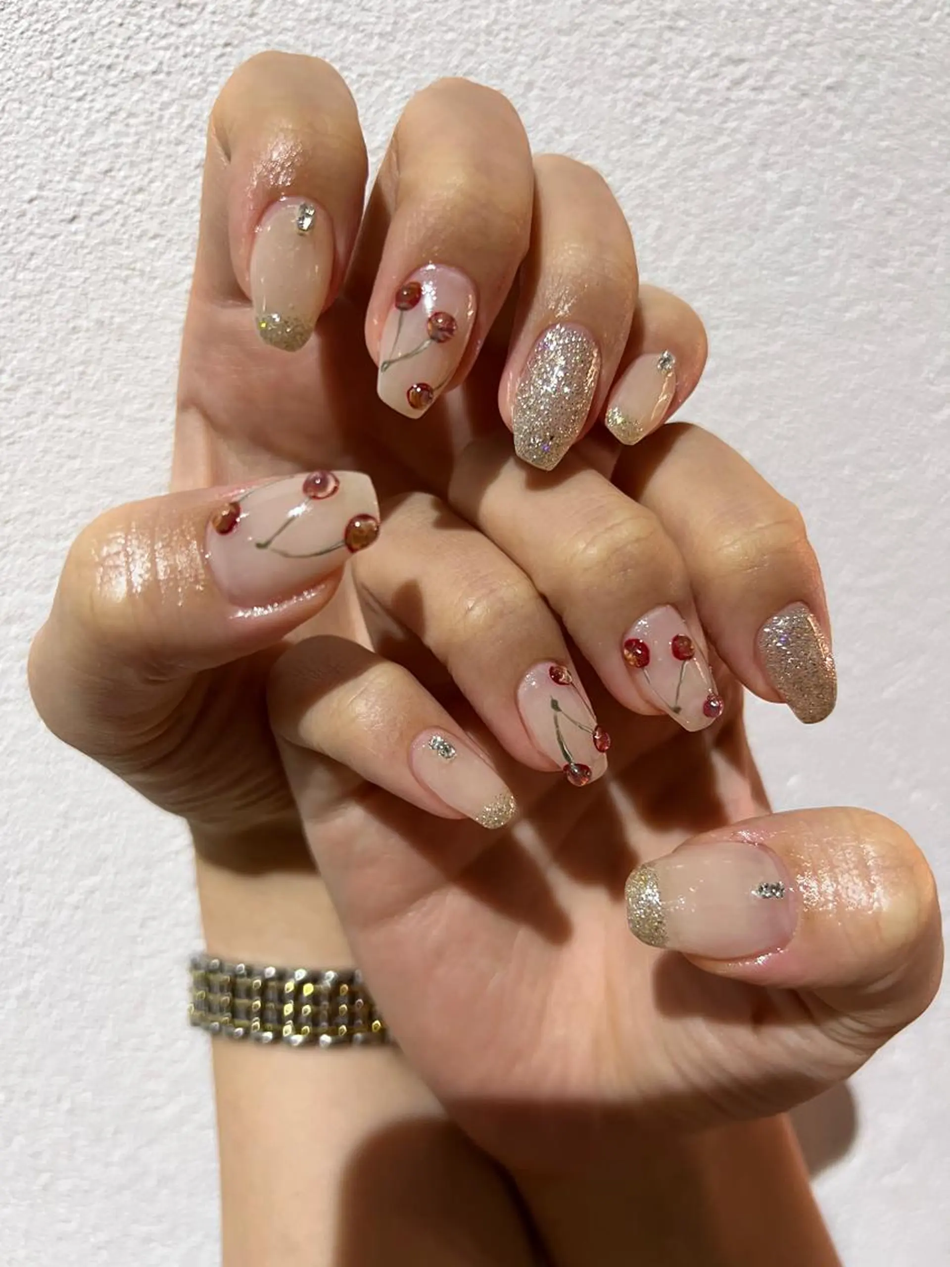 ネイル ハンドネイル 河野 弥月のネイルデザイン