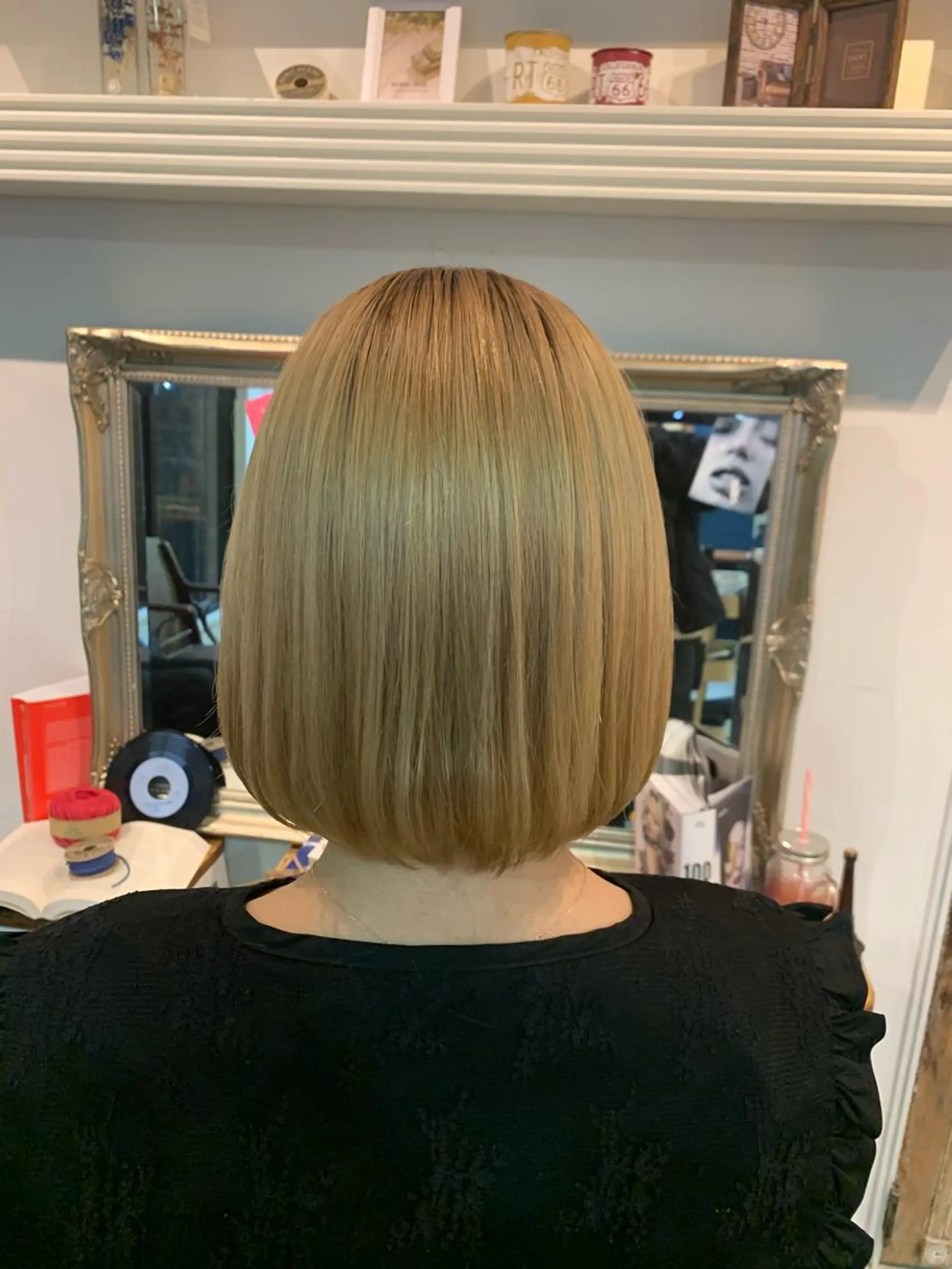 ミディアム ボブ カット ヘアカラー トリートメント ヘッドスパ ヘアセット 大宮/山口 竣也のヘアスタイル