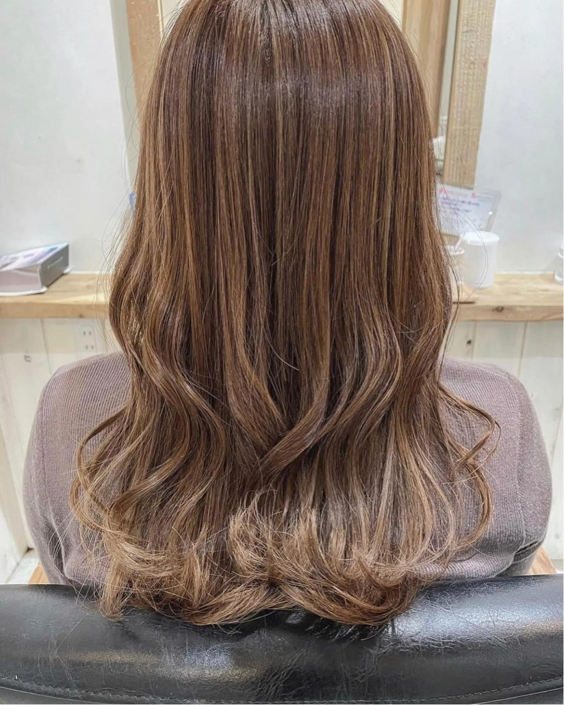 ロング カラー sherry【シェリー】所属・miho 大国町 柔らかハイトーン💛のヘアスタイル