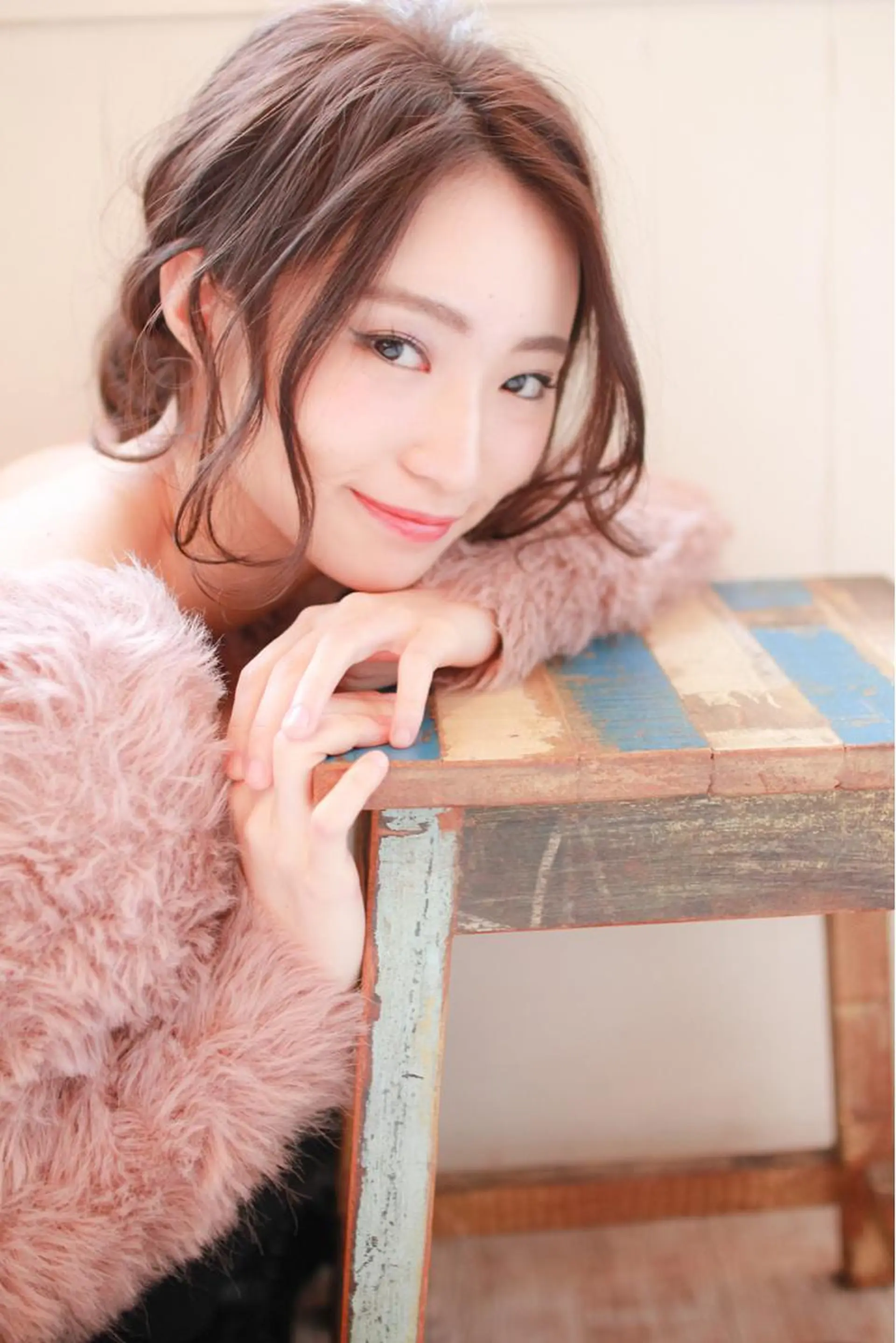 セミロング 髪質改善ayame 横山諒のヘアスタイル