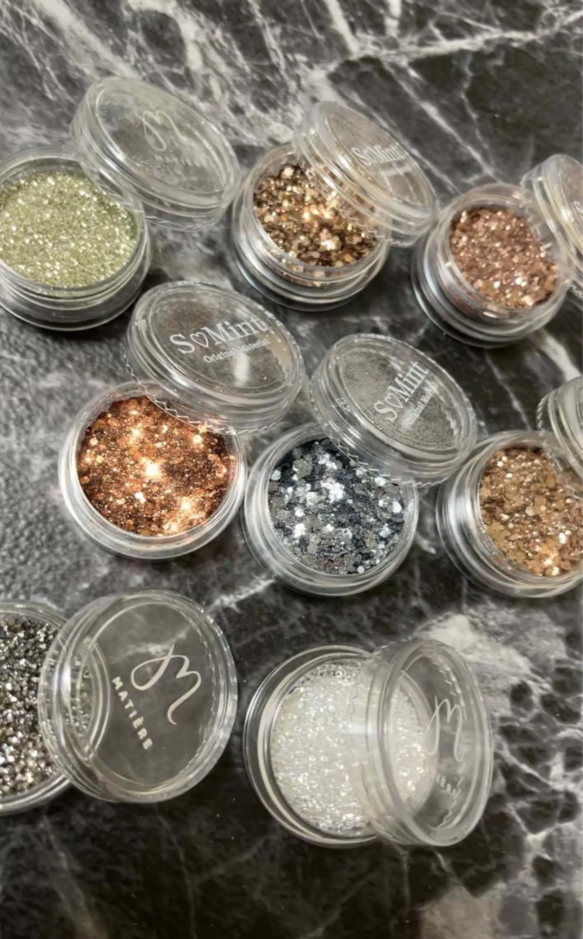 ネイル BINERVA所属・BINERVA nail salonのネイルデザイン