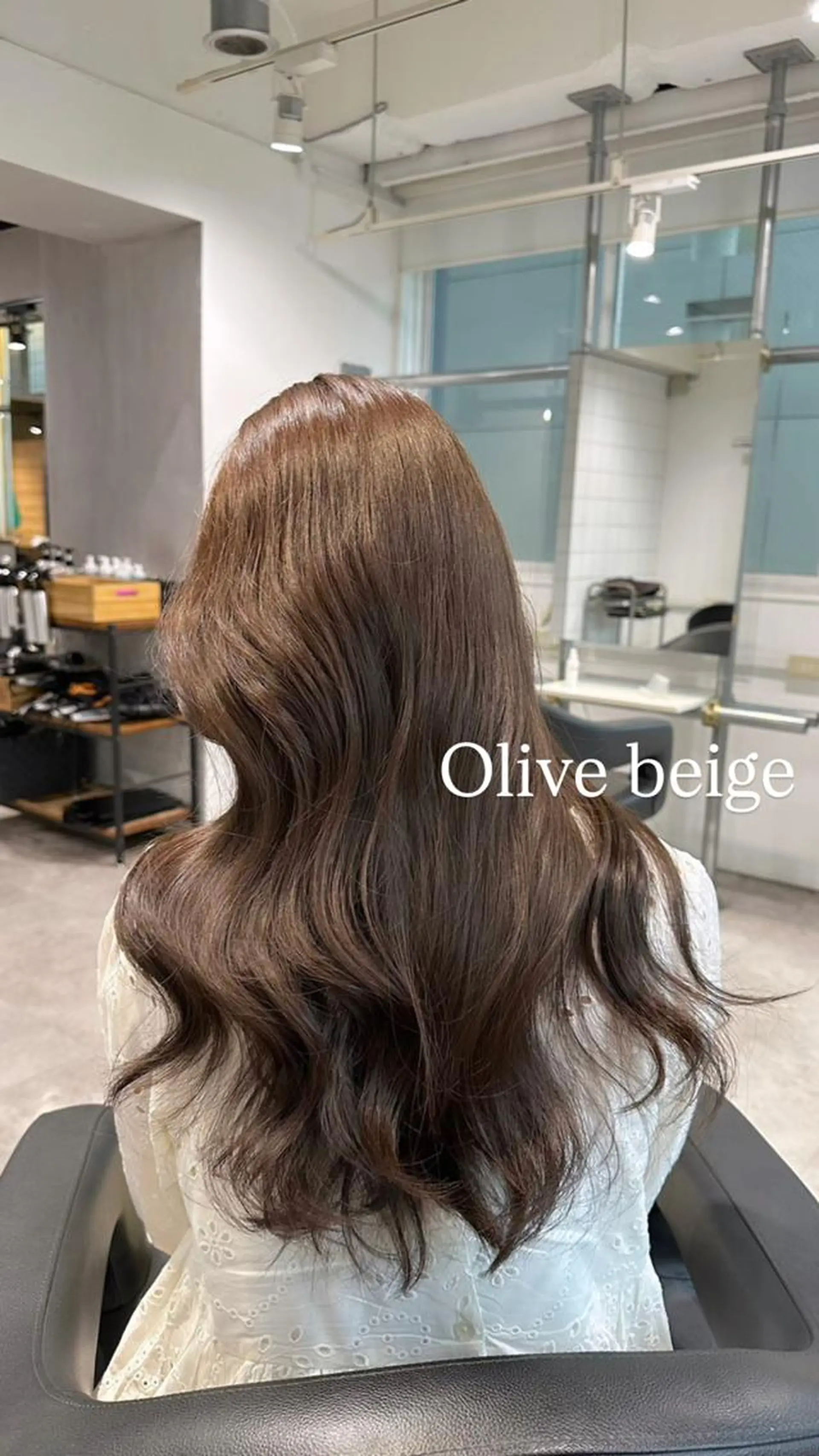 カラー 【公式】DISCO銀 座🪩トレンド🪽のヘアスタイル