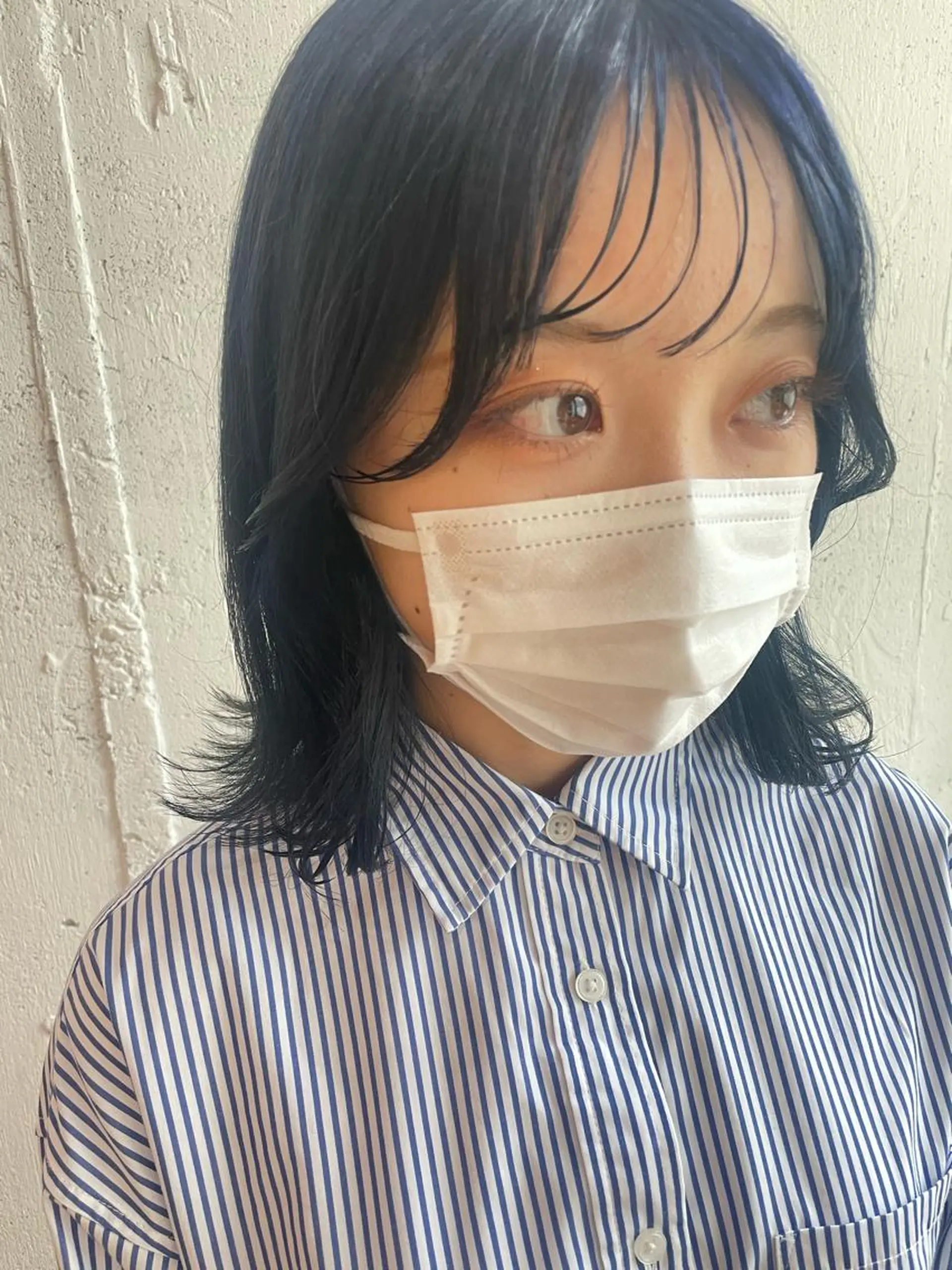 ミディアム カット ヘアカラー トリートメント hisano / ハイトーン・透明感のヘアスタイル