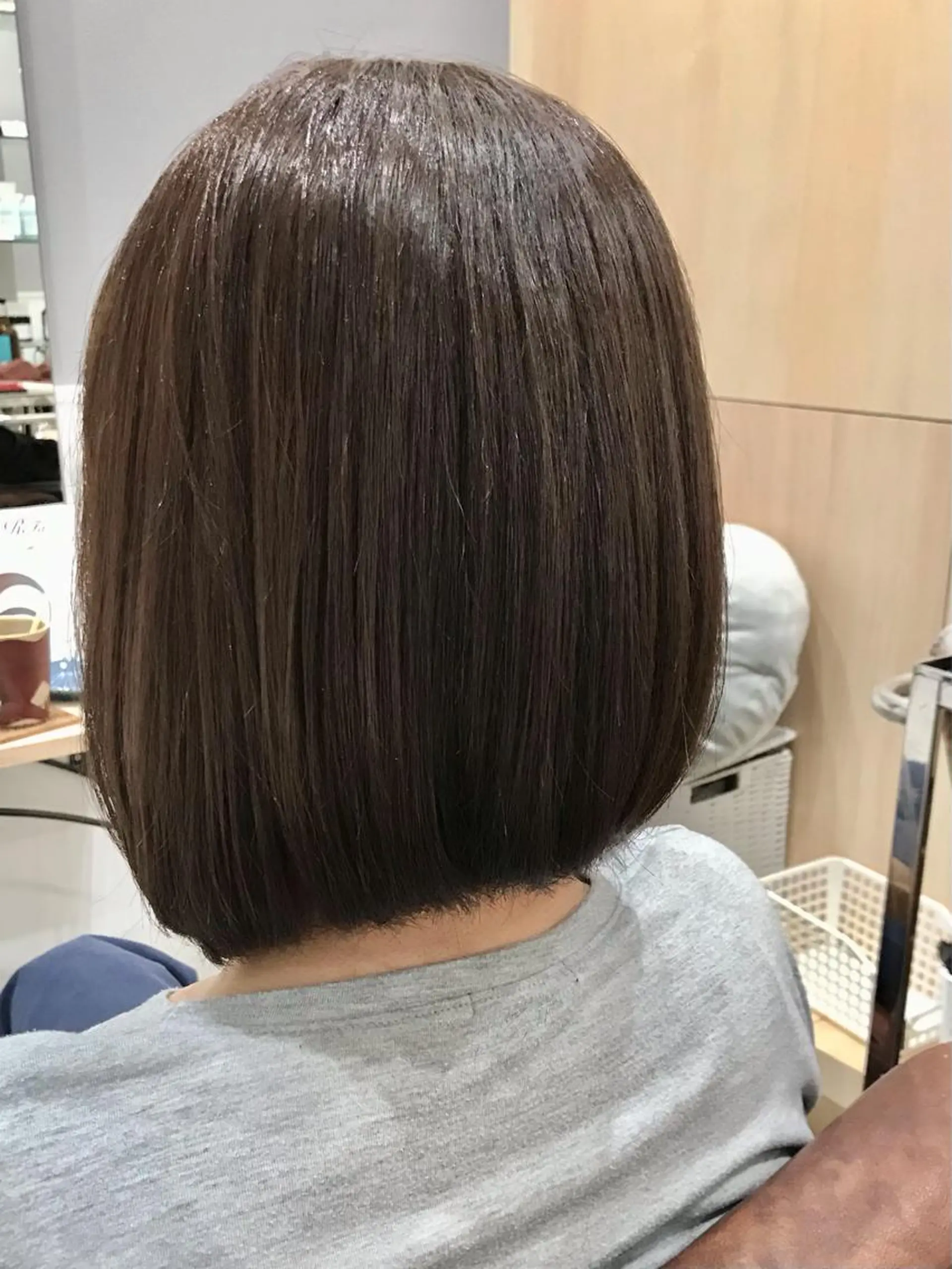 ミディアム miloc かおりのヘアスタイル